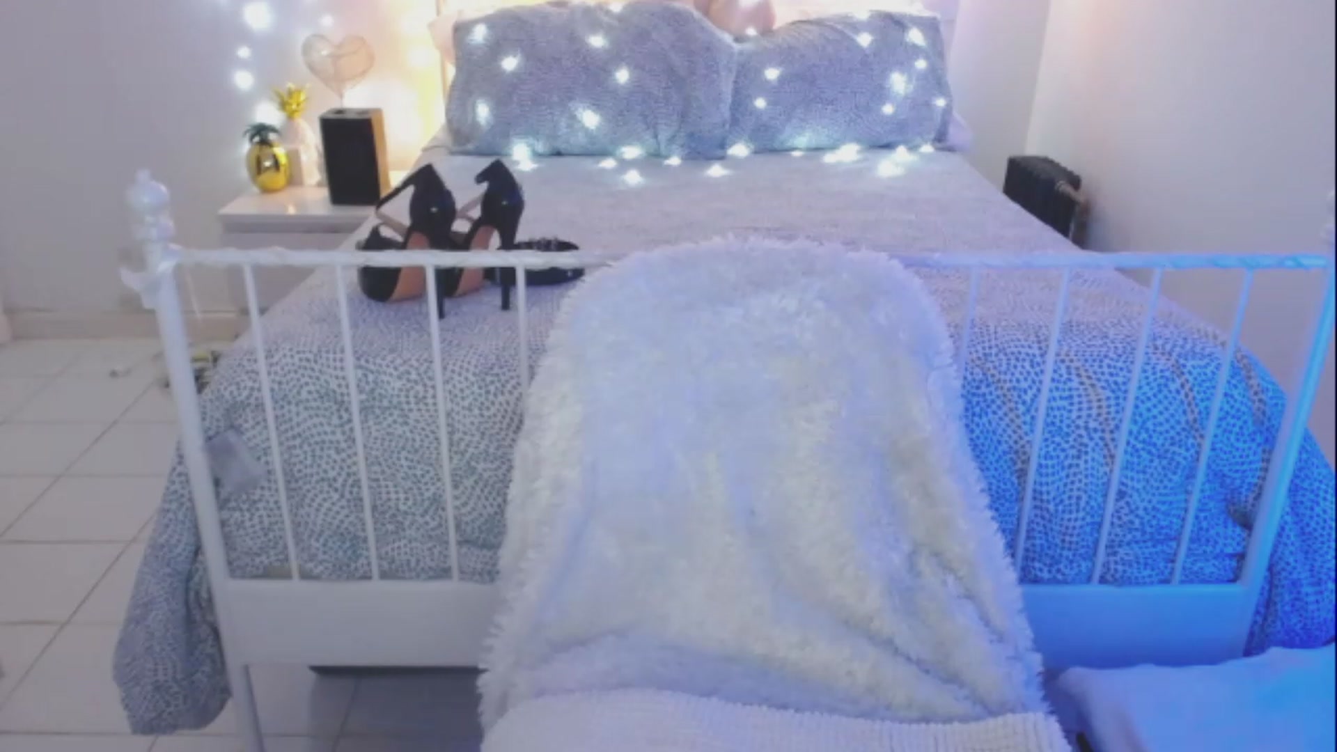Gallery image thumbnail from DANIIITITIS's myfreecams stream on, 03/11/2023, 19:05 image 7 of 20