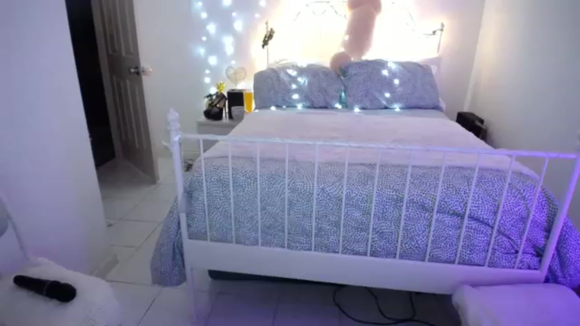 Gallery image thumbnail from DANIIITITIS's myfreecams stream on, 03/17/2023, 15:24 image 20 of 20