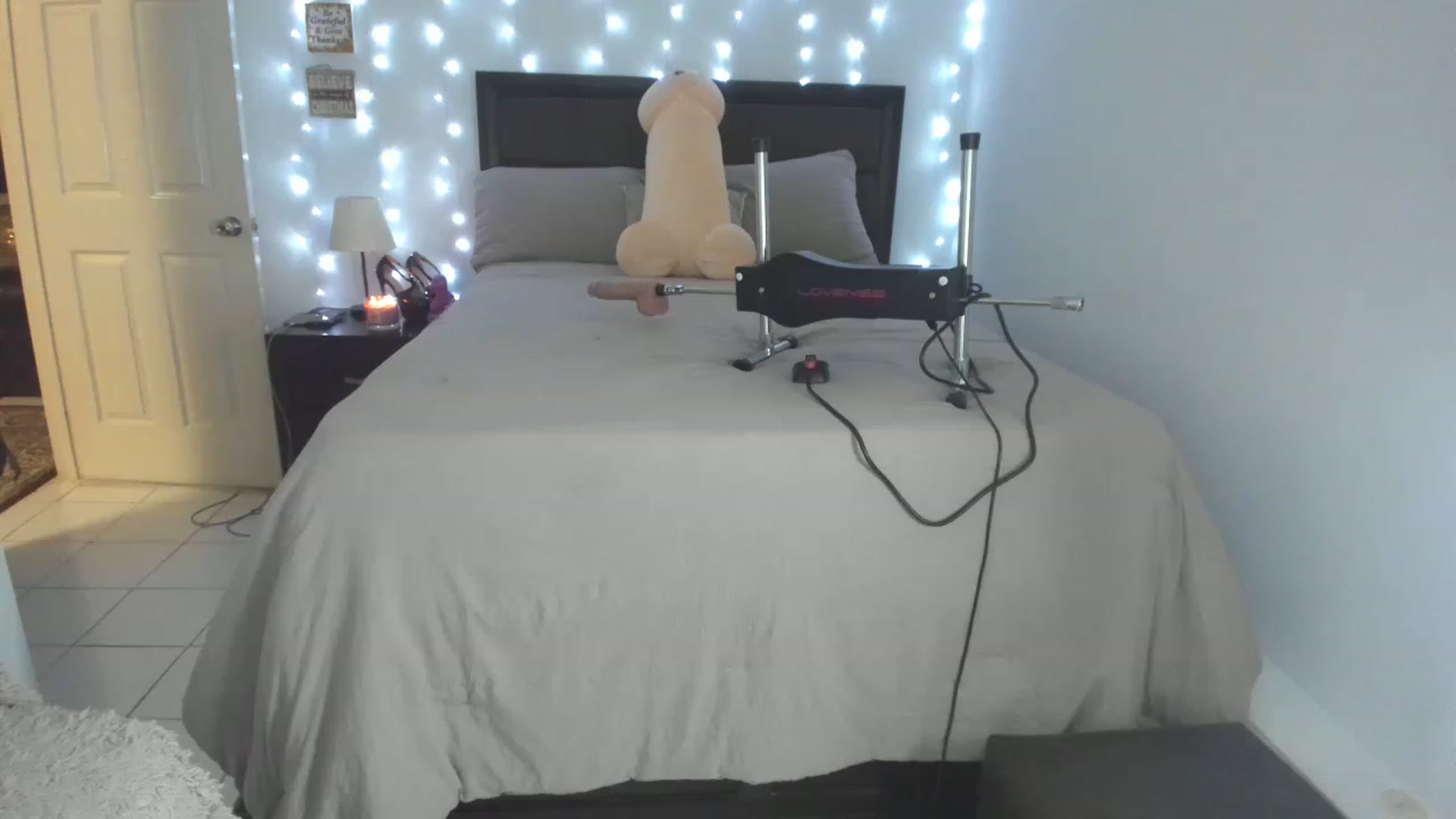 Gallery image thumbnail from DANIIITITIS's myfreecams stream on, 07/08/2023, 18:43 image 15 of 20