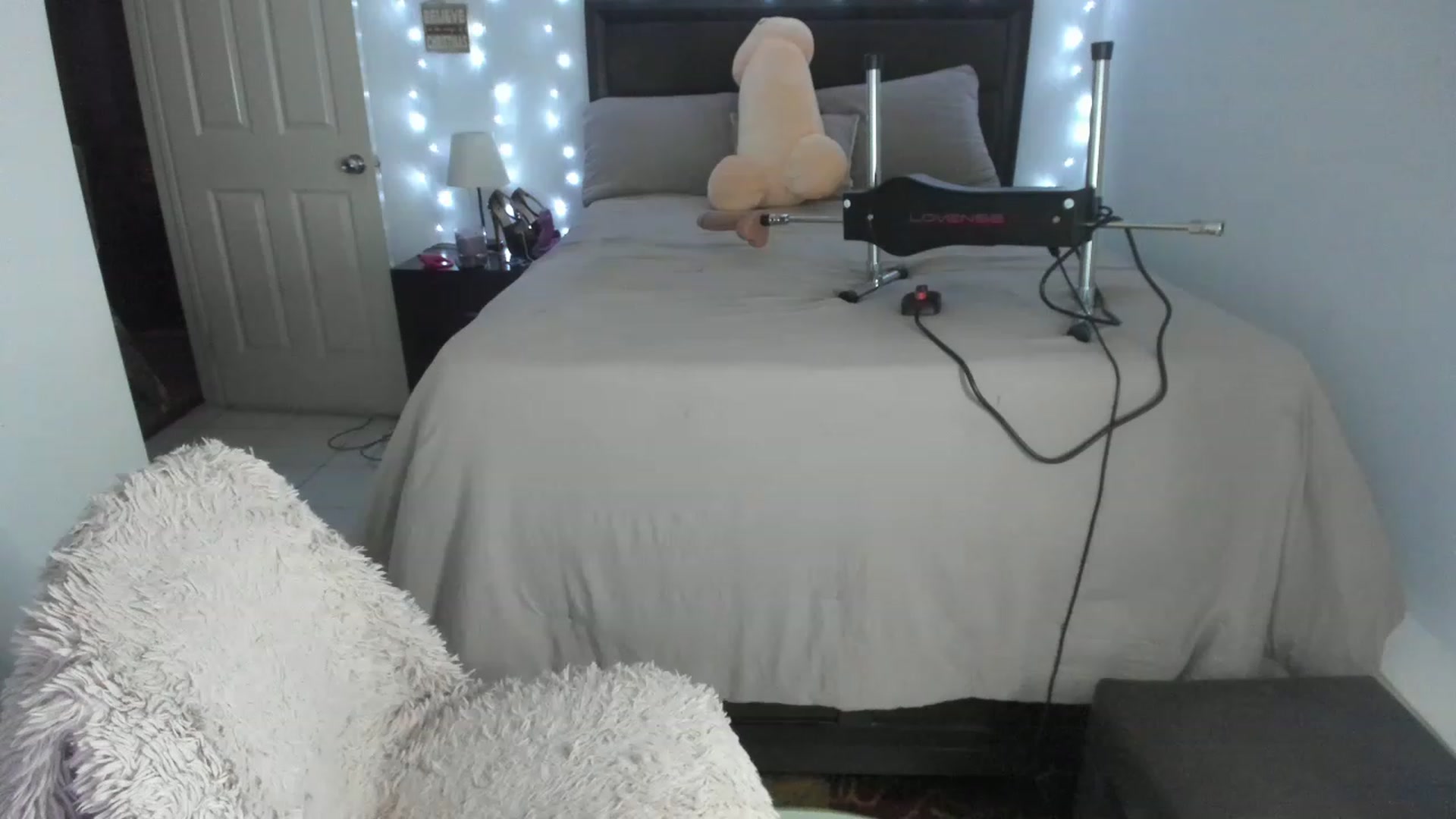 Gallery image thumbnail from DANIIITITIS's myfreecams stream on, 07/08/2023, 18:43 image 10 of 20