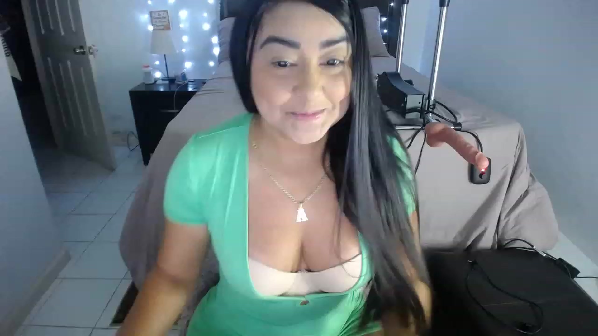 Gallery image thumbnail from DANIIITITIS's myfreecams stream on, 08/25/2023, 14:43 image 1 of 20