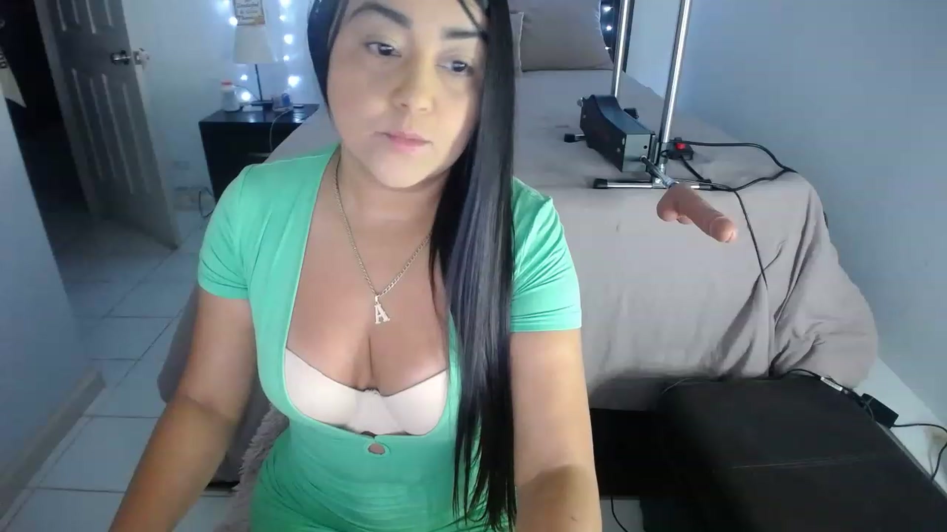 Gallery image thumbnail from DANIIITITIS's myfreecams stream on, 08/25/2023, 19:50 image 19 of 20