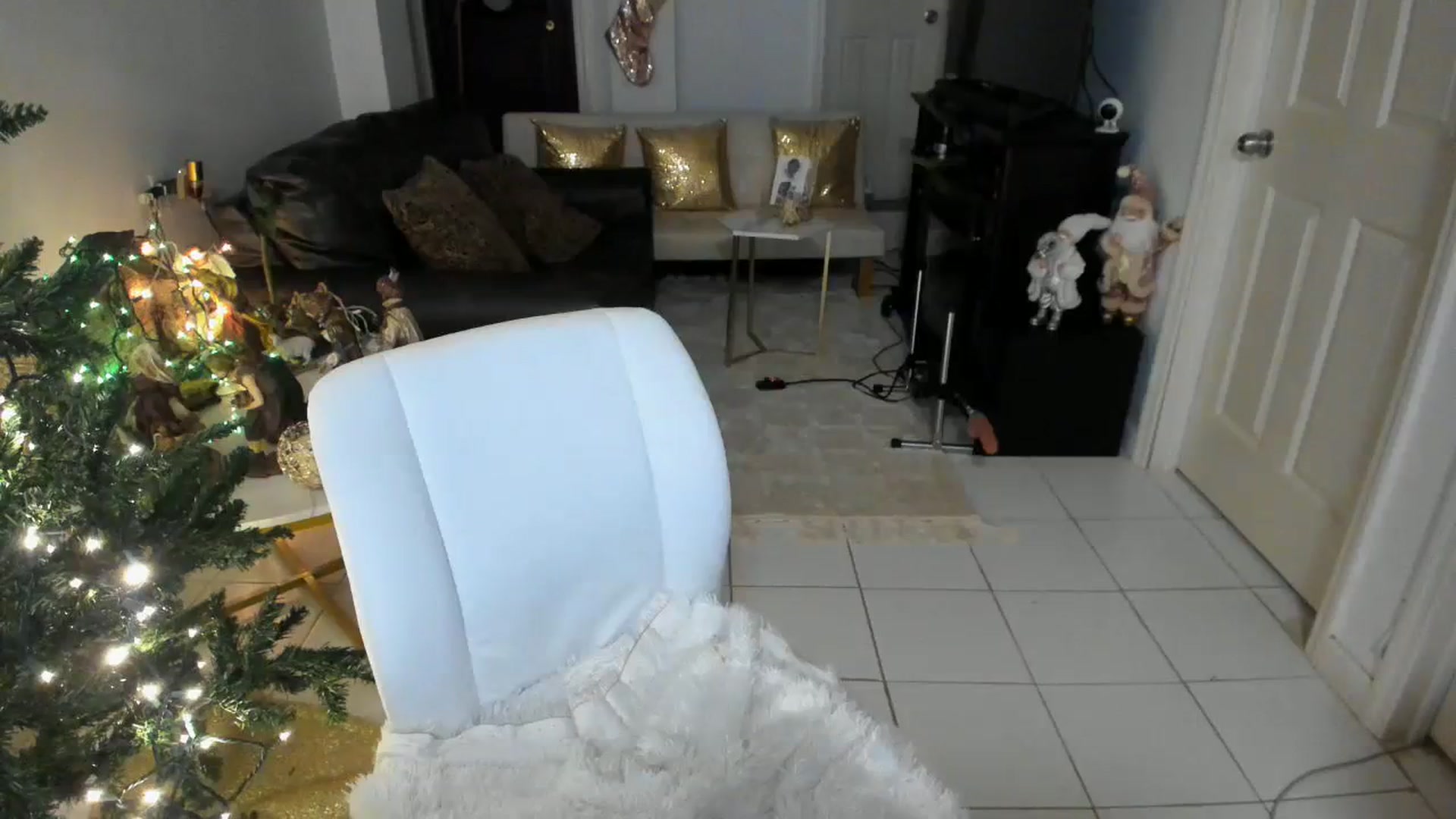 Gallery image thumbnail from DANIIITITIS's myfreecams stream on, 12/05/2023, 15:24 image 8 of 20