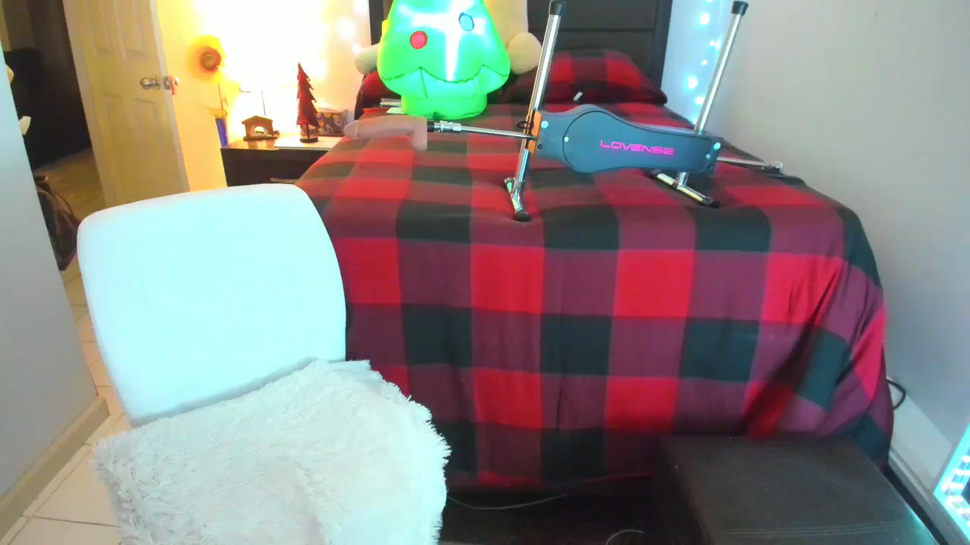 Gallery image thumbnail from DANIIITITIS's myfreecams stream on, 12/09/2023, 11:30 image 3 of 20