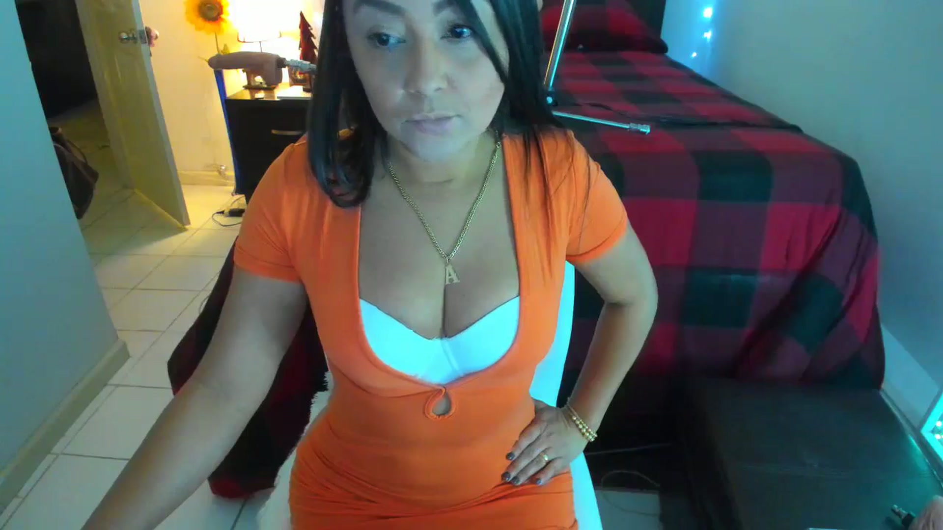 Gallery image thumbnail from DANIIITITIS's myfreecams stream on, 12/10/2023, 14:10 image 3 of 20