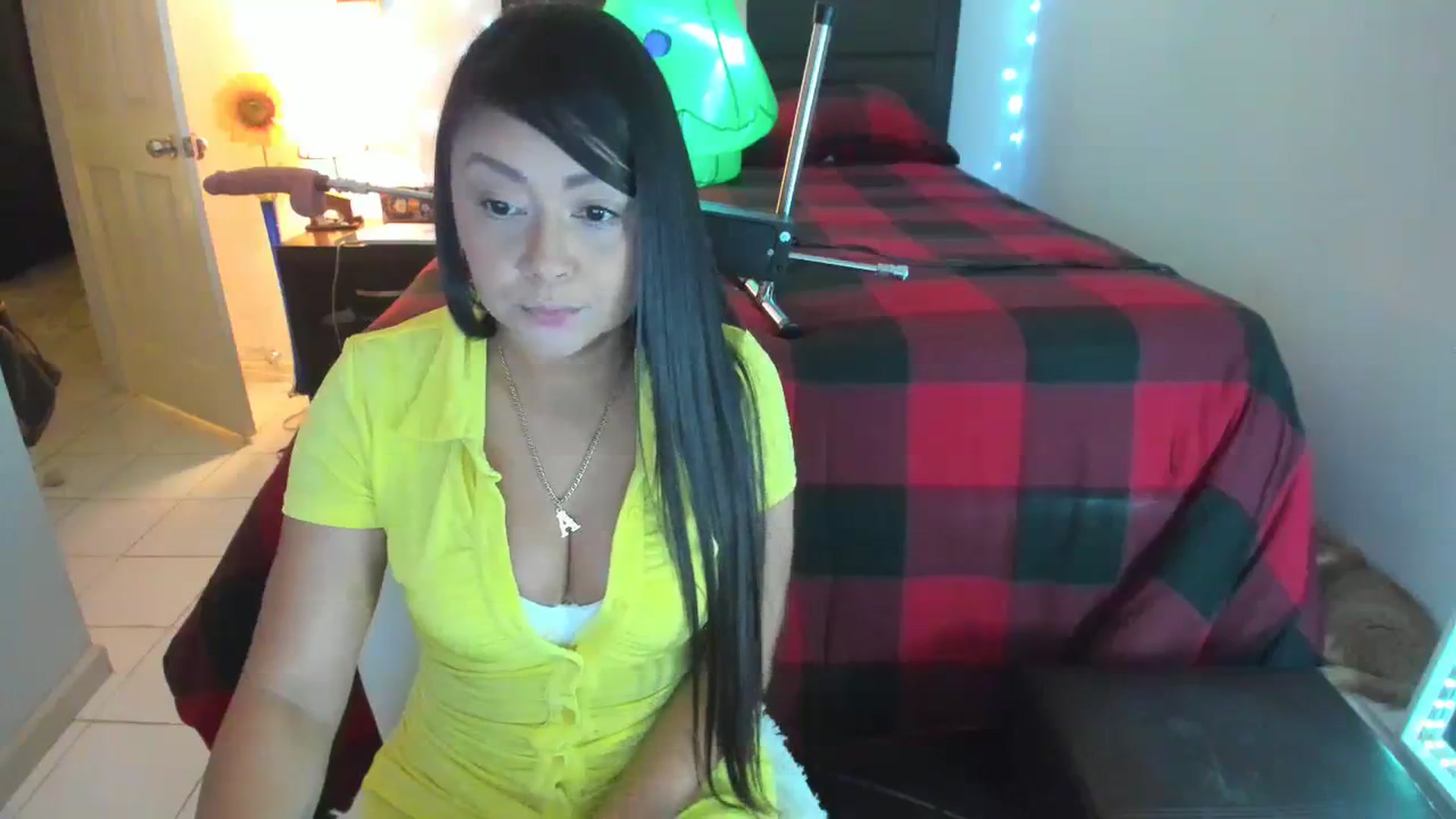 Gallery image thumbnail from DANIIITITIS's myfreecams stream on, 12/11/2023, 09:05 image 7 of 20