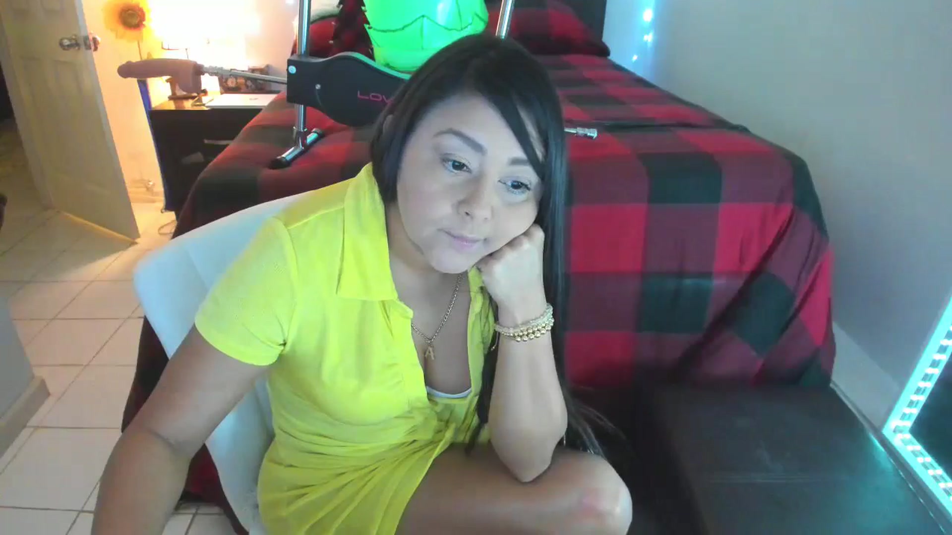 Gallery image thumbnail from DANIIITITIS's myfreecams stream on, 12/11/2023, 12:40 image 16 of 20