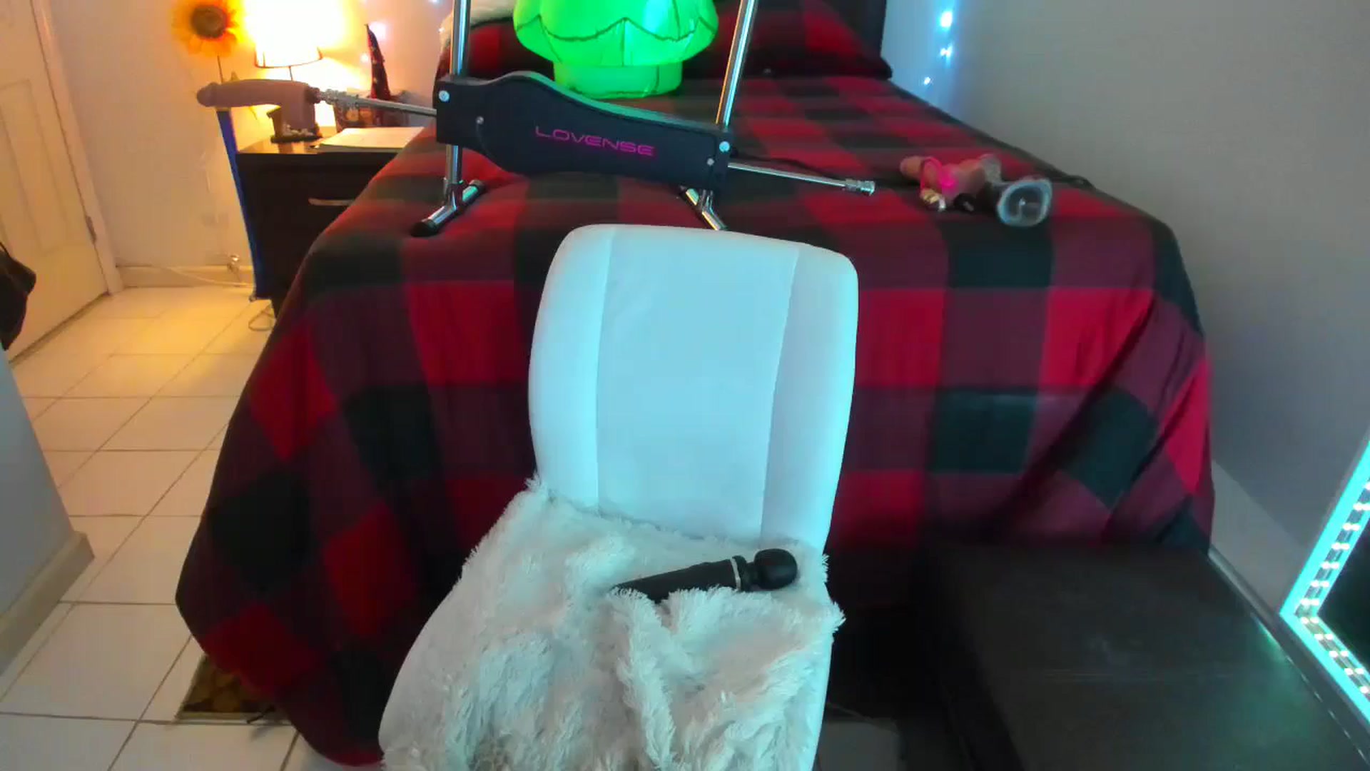 Gallery image thumbnail from DANIIITITIS's myfreecams stream on, 12/14/2023, 10:36 image 8 of 20
