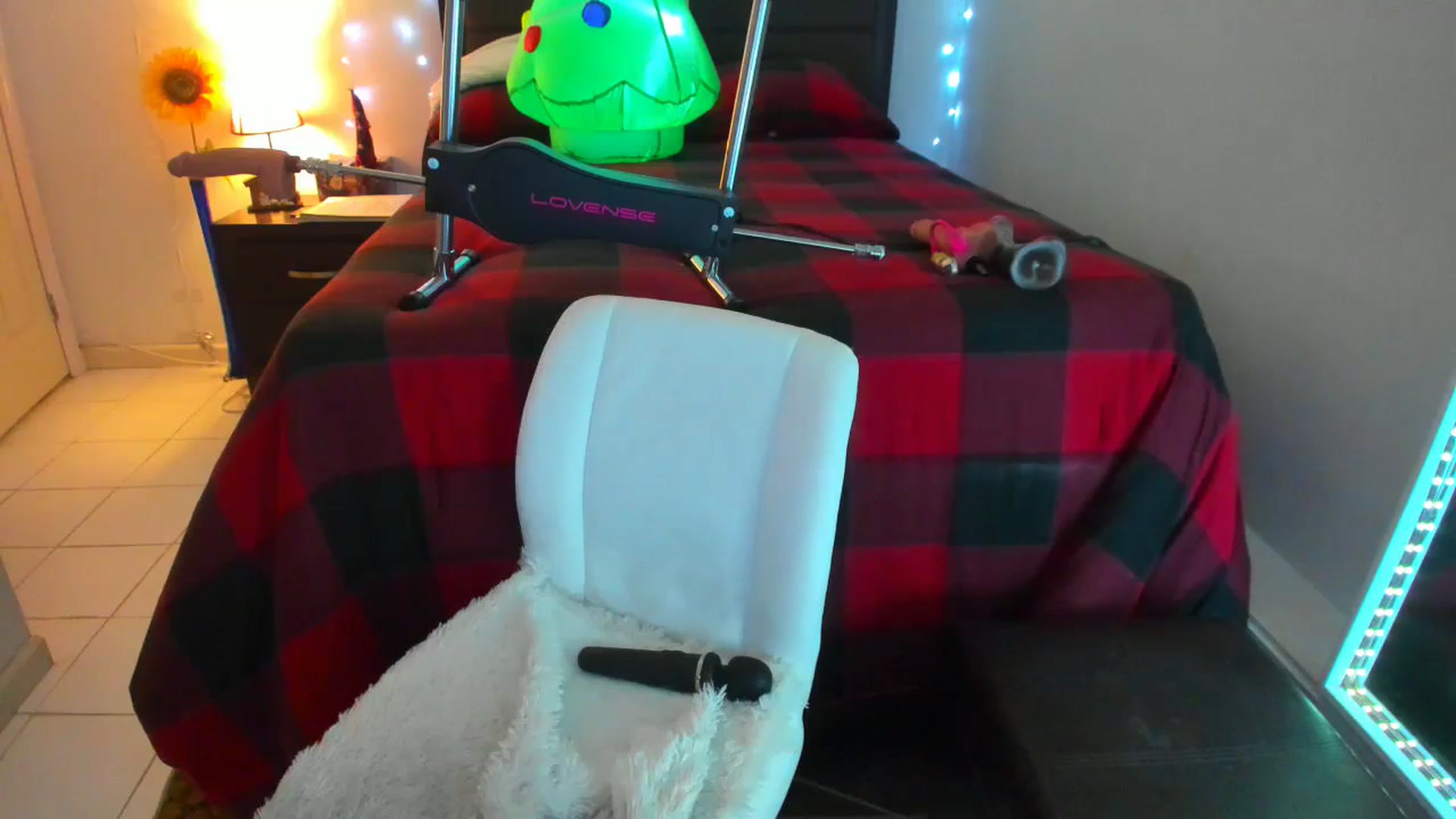 Gallery image thumbnail from DANIIITITIS's myfreecams stream on, 12/14/2023, 10:36 image 12 of 20