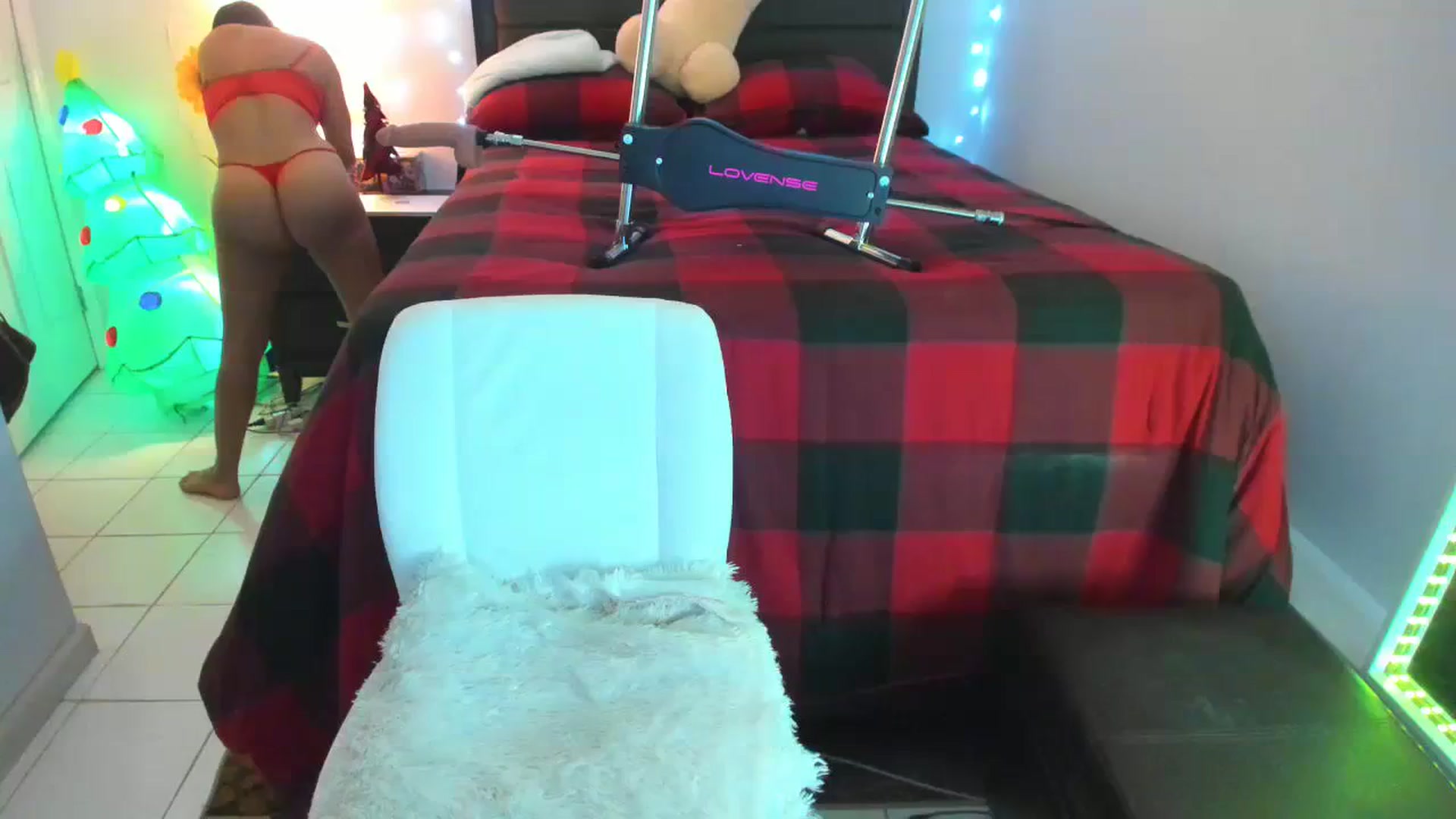 Gallery image thumbnail from DANIIITITIS's myfreecams stream on, 12/15/2023, 14:18 image 12 of 20