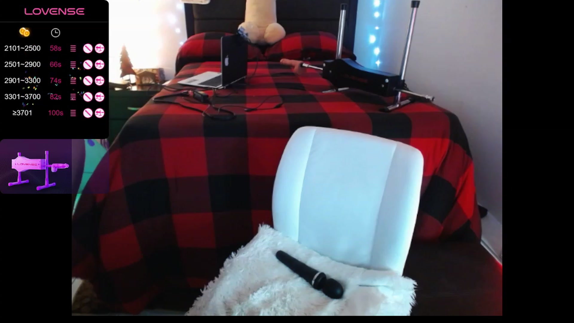 Gallery image thumbnail from DANIIITITIS's myfreecams stream on, 12/23/2023, 14:06 image 18 of 20