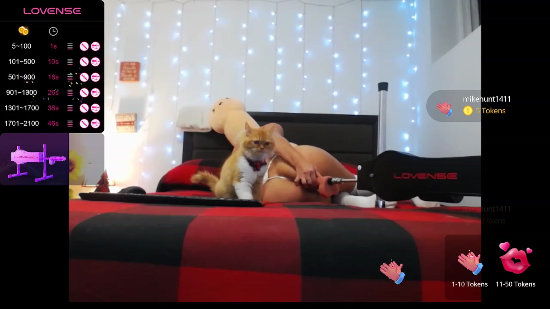 Gallery image thumbnail from DANIIITITIS's myfreecams stream on, 12/23/2023, 14:06 image 8 of 20