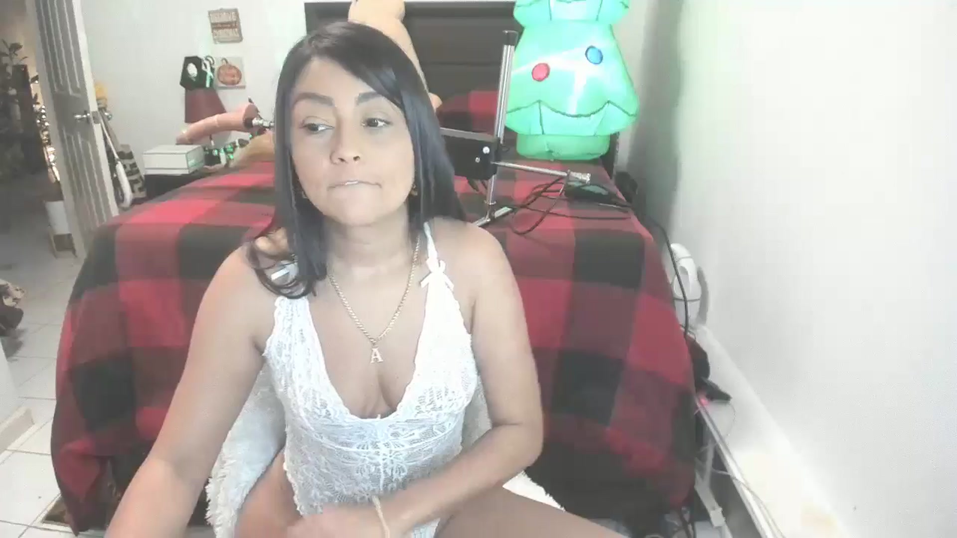 Gallery image thumbnail from DANIIITITIS's myfreecams stream on, 12/05/2024, 22:27 image 20 of 20