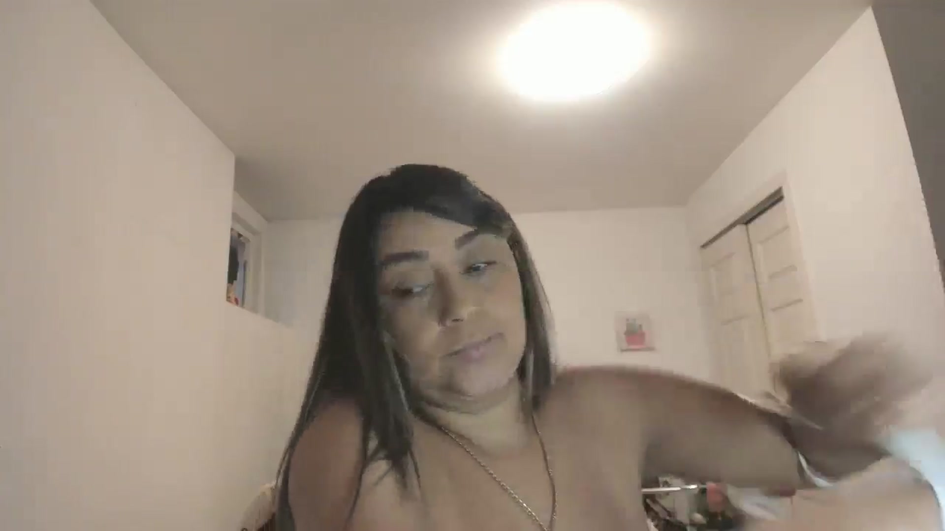 Gallery image thumbnail from DANIIITITIS's myfreecams stream on, 01/17/2026, 14:28 image 13 of 20