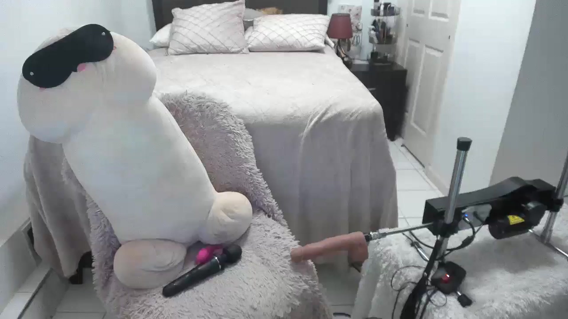 Gallery image thumbnail from DANIIITITIS's myfreecams stream on, 01/25/2026, 11:38 image 13 of 20