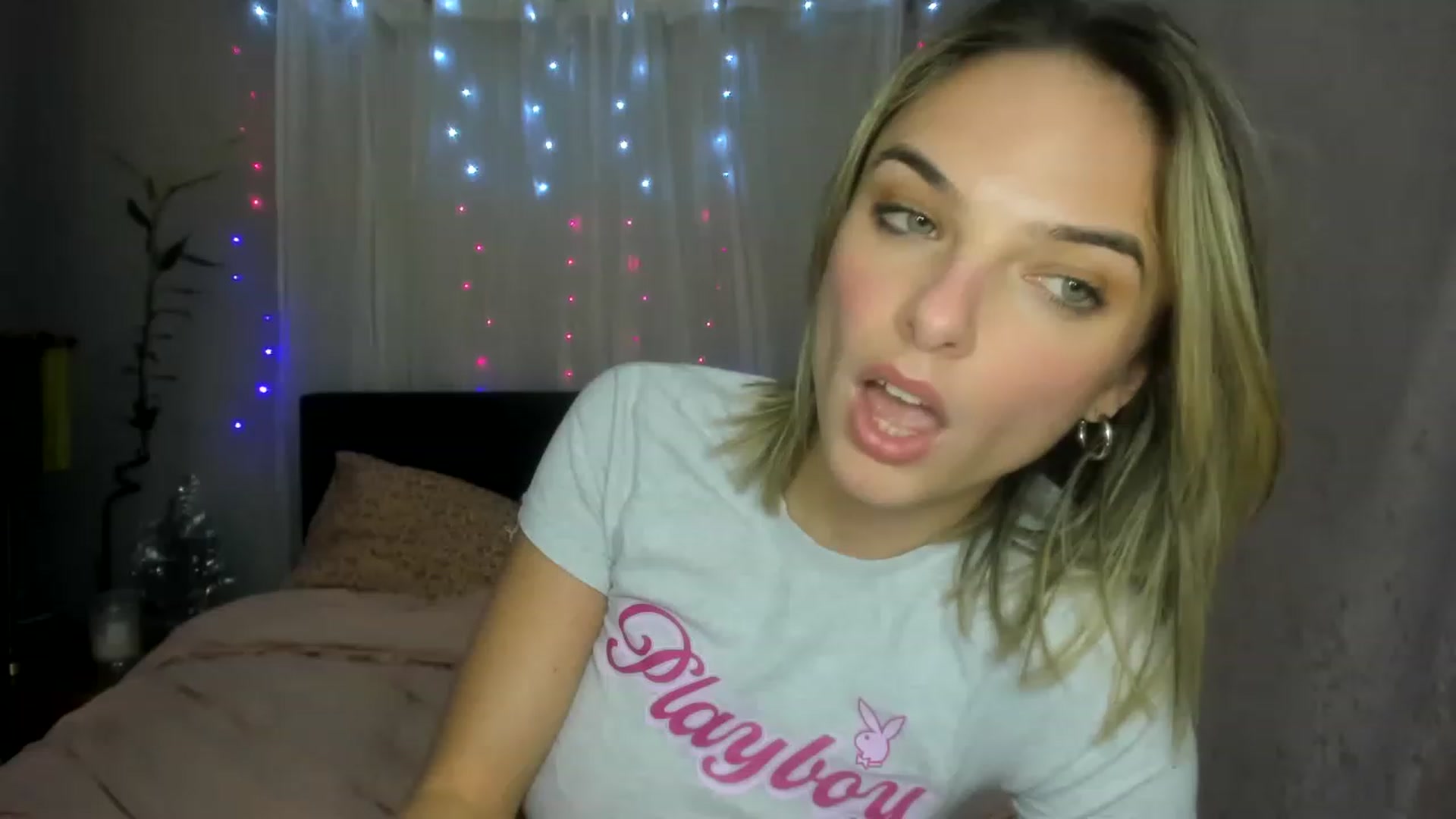 Gallery image thumbnail from DDelightful69's myfreecams stream on, 12/05/2022, 08:11 image 4 of 20
