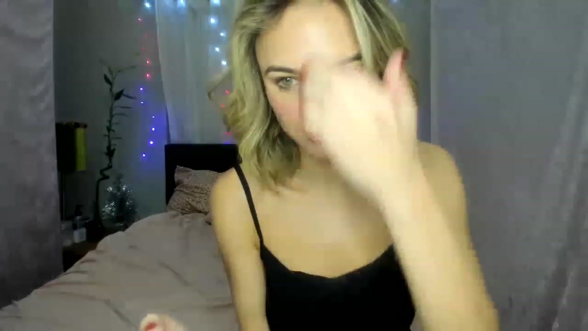 Gallery image thumbnail from DDelightful69's myfreecams stream on, 12/06/2022, 05:44 image 1 of 20