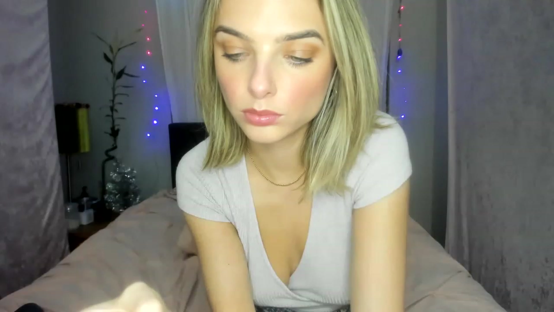 Gallery image thumbnail from DDelightful69's myfreecams stream on, 12/07/2022, 07:05 image 7 of 20