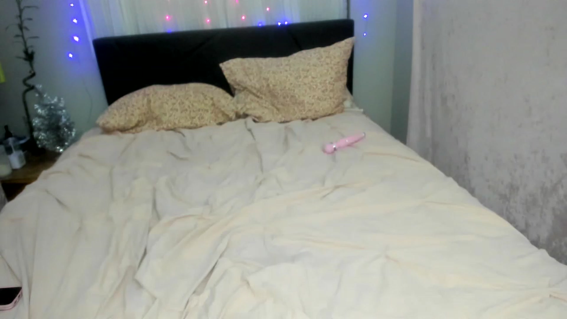Gallery image thumbnail from DDelightful69's myfreecams stream on, 12/08/2022, 10:50 image 20 of 20