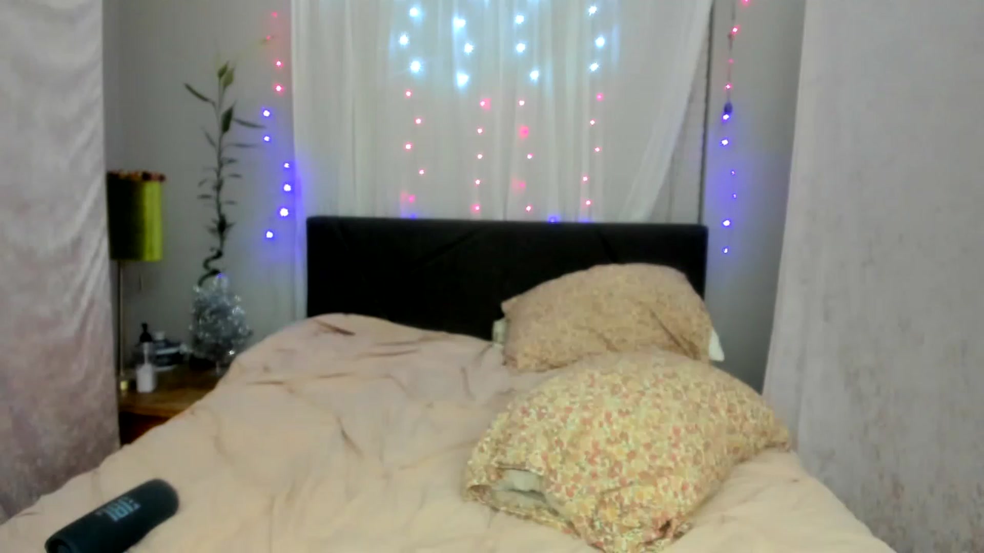 Gallery image thumbnail from DDelightful69's myfreecams stream on, 12/15/2022, 09:11 image 20 of 20