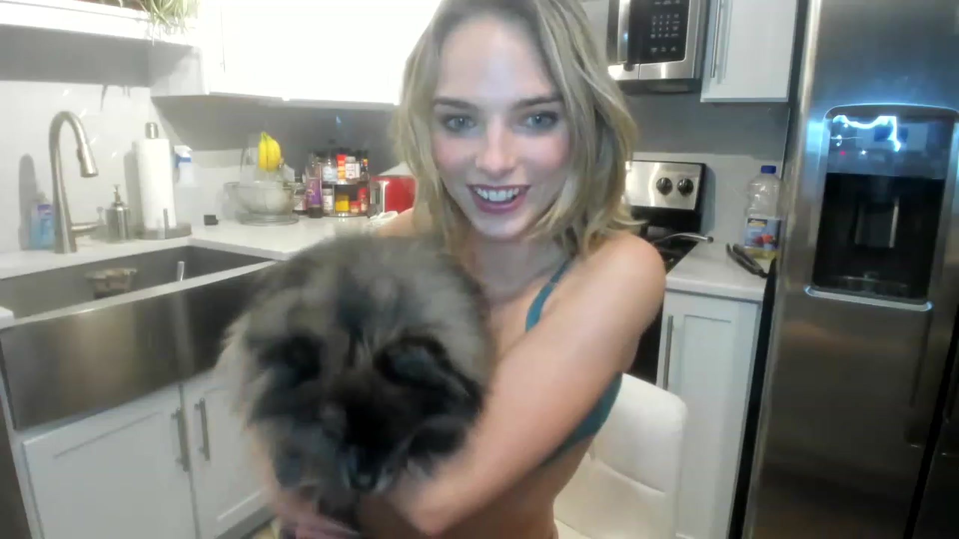 Gallery image thumbnail from DDelightful69's myfreecams stream on, 01/04/2023, 02:35 image 10 of 20