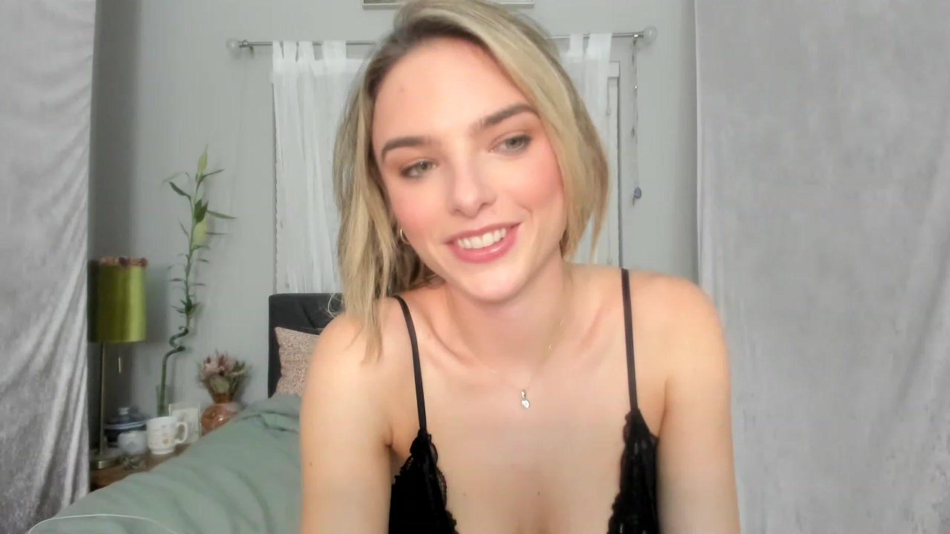 Gallery image thumbnail from DDelightful69's myfreecams stream on, 06/21/2023, 03:59 image 3 of 20