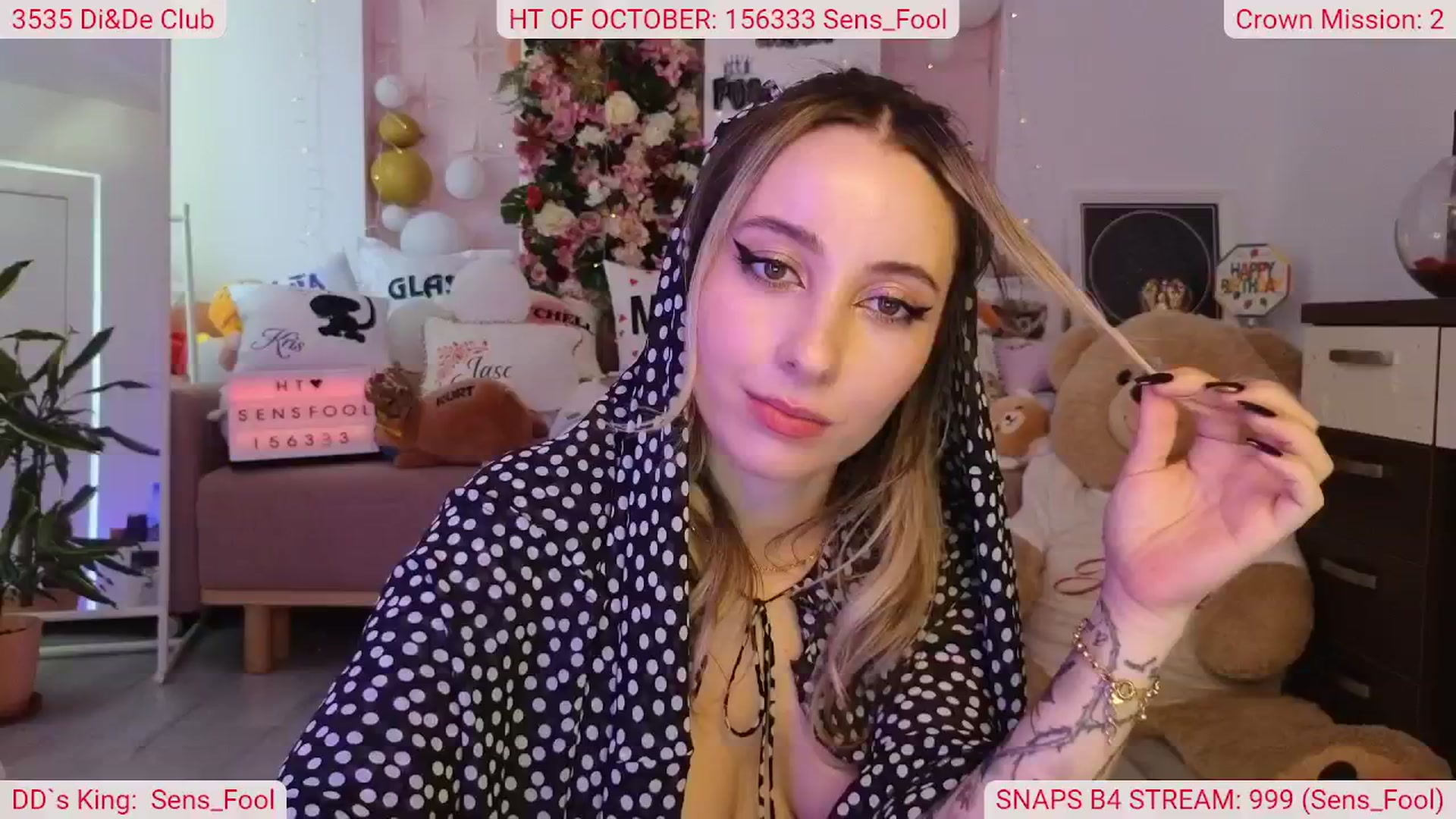Gallery image thumbnail from DDsBday's myfreecams stream on, 10/13/2024, 08:27 image 1 of 20