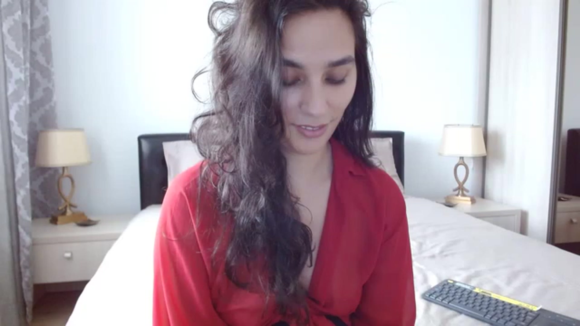 Gallery image thumbnail from DEAR_AMORE's myfreecams stream on, 04/20/2023, 11:55 image 15 of 20