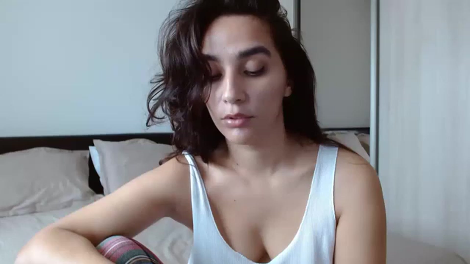 Gallery image thumbnail from DEAR_AMORE's myfreecams stream on, 04/27/2023, 10:56 image 8 of 20