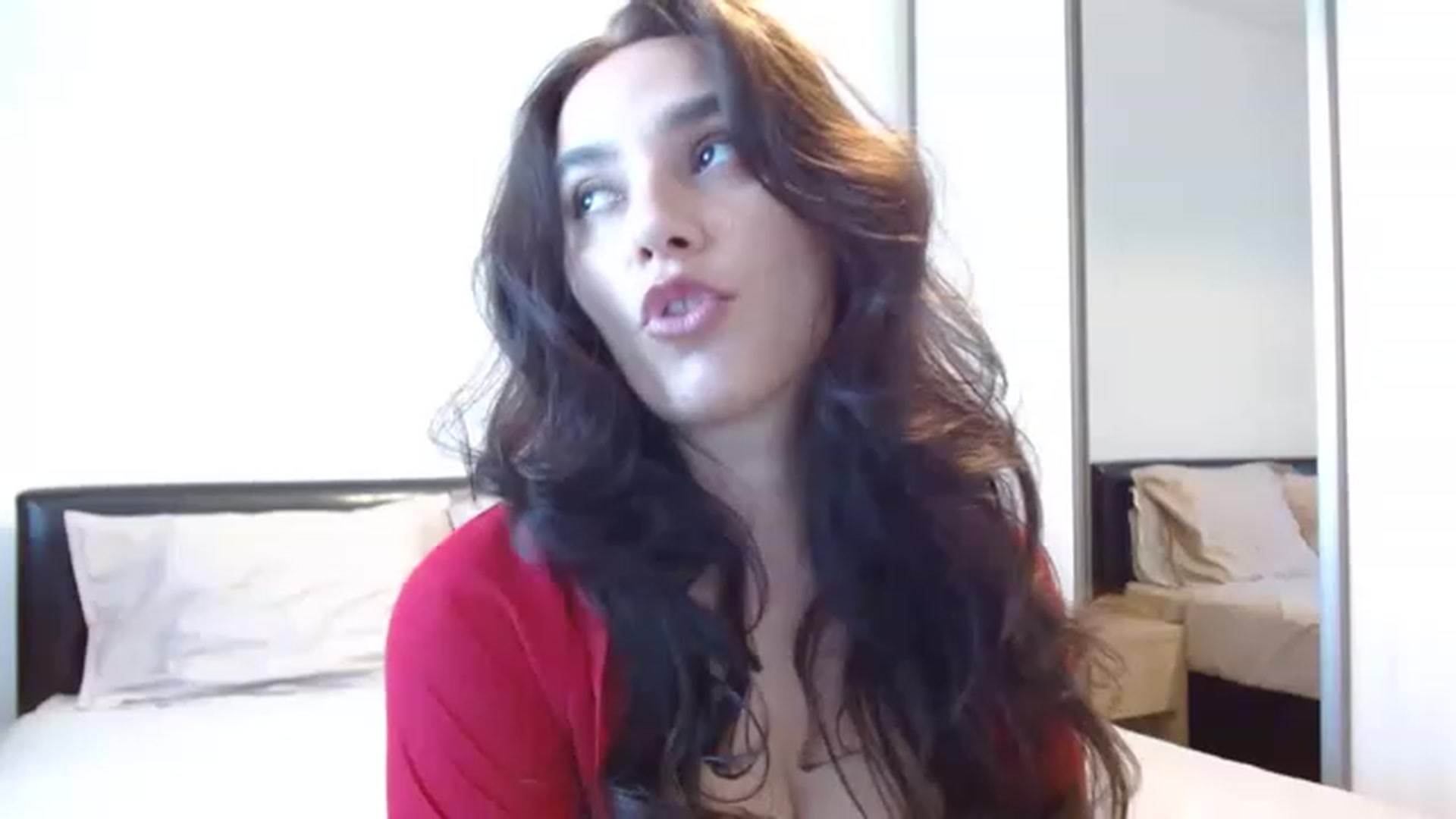 Gallery image thumbnail from DEAR_AMORE's myfreecams stream on, 04/29/2023, 12:24 image 16 of 20