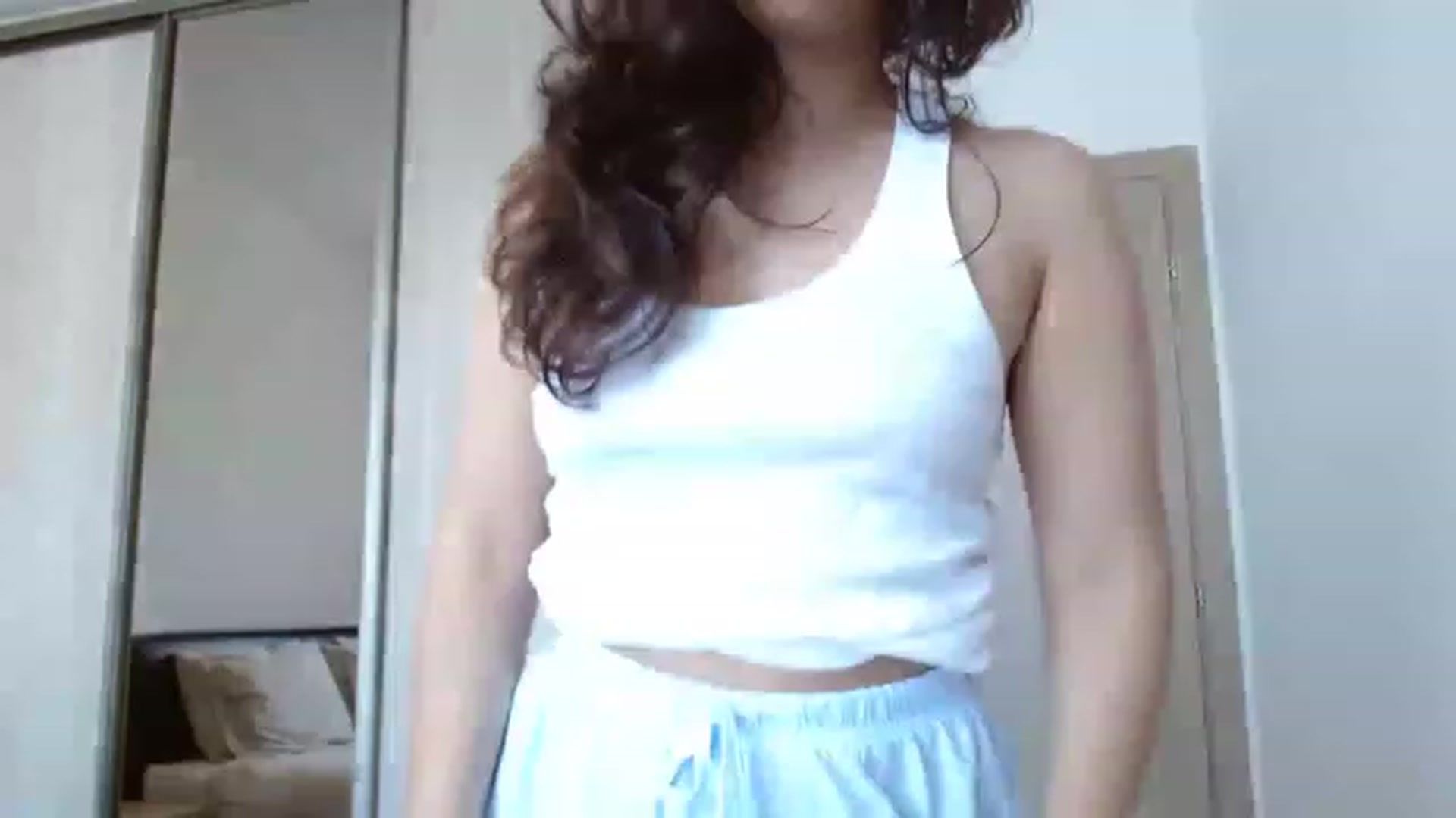 Gallery image thumbnail from DEAR_AMORE's myfreecams stream on, 05/06/2023, 11:38 image 4 of 20