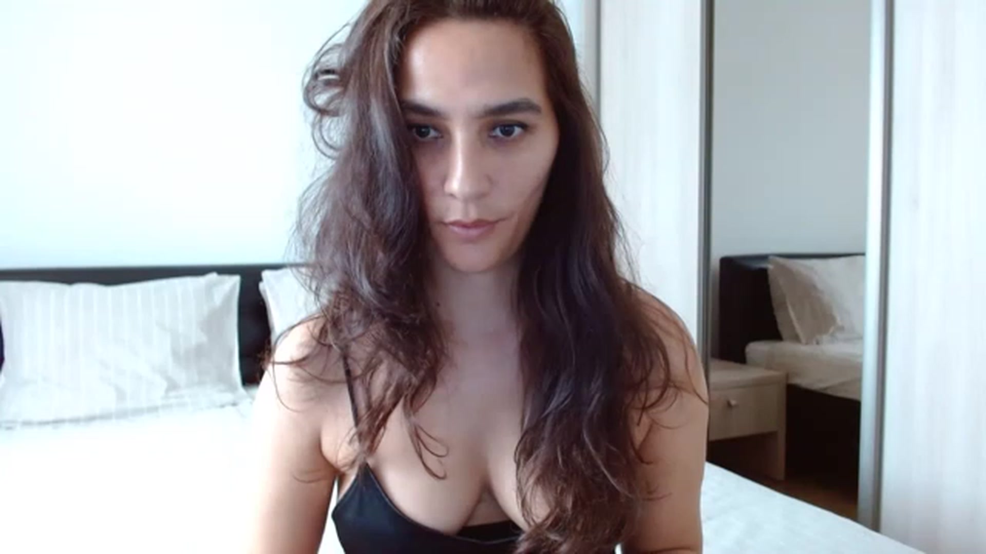 Gallery image thumbnail from DEAR_AMORE's myfreecams stream on, 05/09/2023, 10:56 image 20 of 20