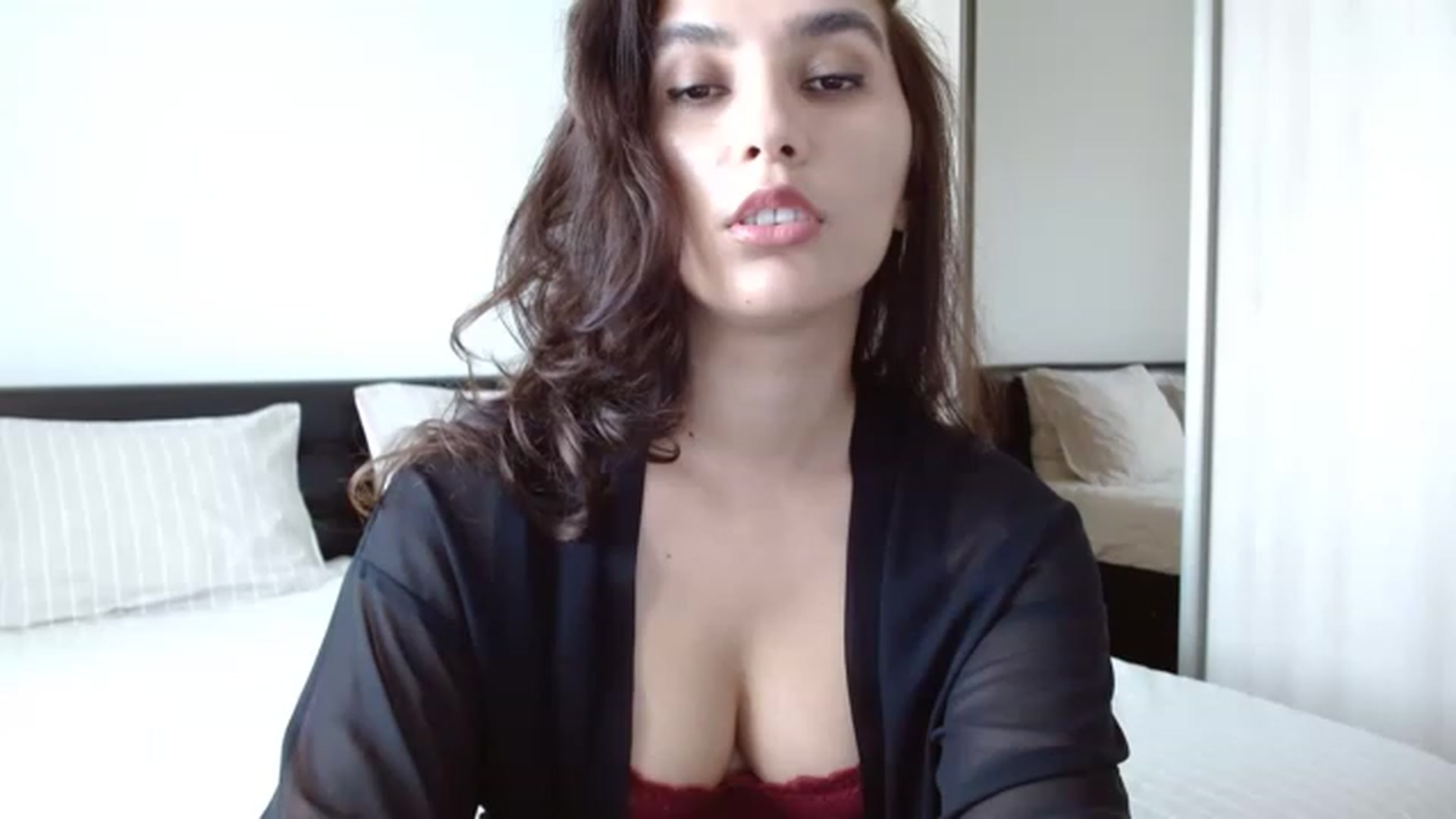 Gallery image thumbnail from DEAR_AMORE's myfreecams stream on, 05/14/2023, 13:08 image 6 of 20