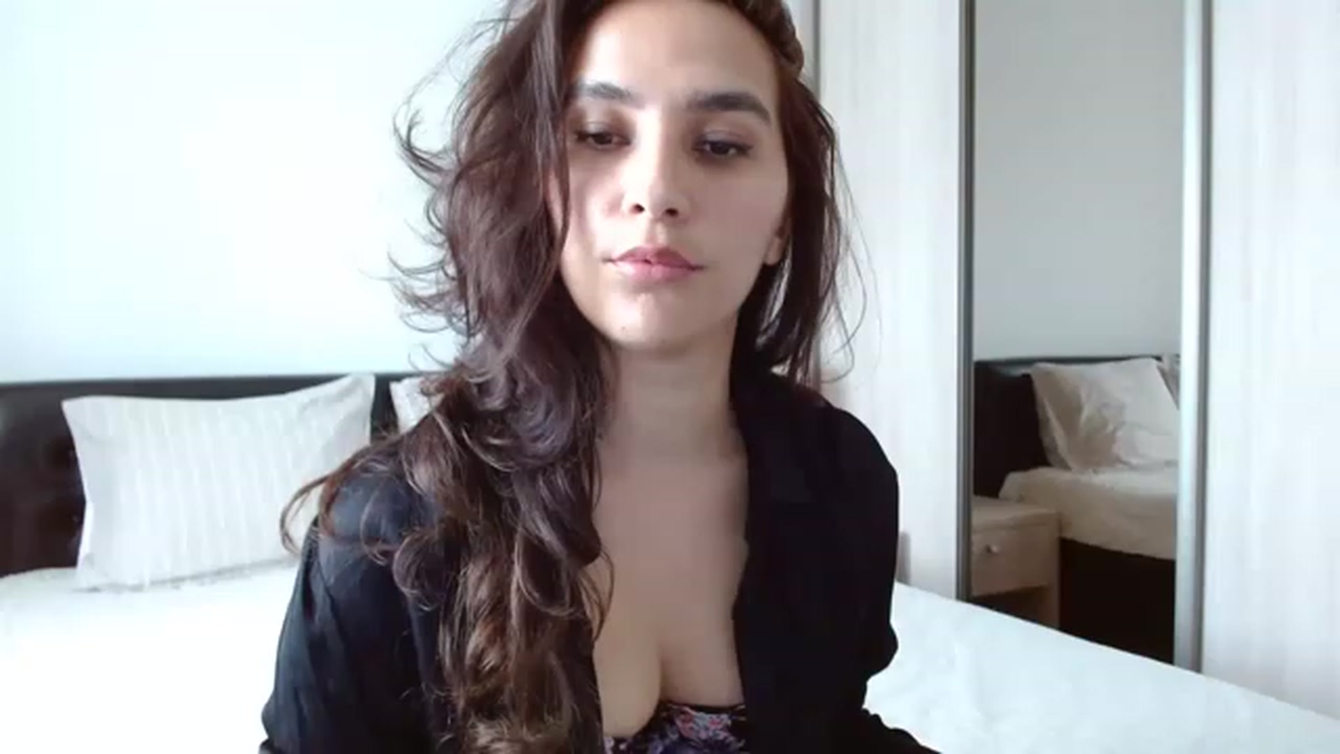 Gallery image thumbnail from DEAR_AMORE's myfreecams stream on, 05/16/2023, 13:00 image 2 of 20