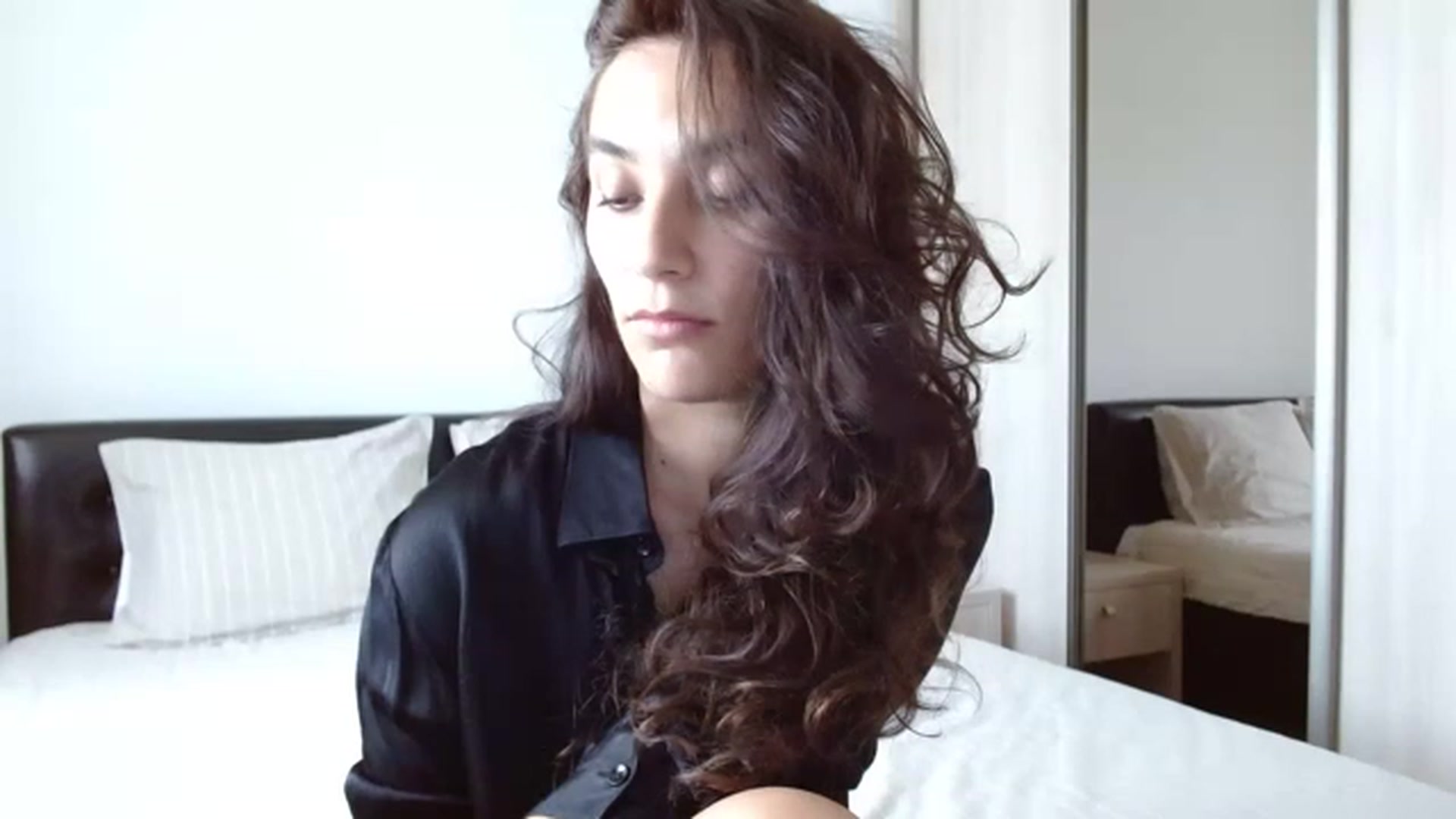 Gallery image thumbnail from DEAR_AMORE's myfreecams stream on, 05/16/2023, 13:00 image 19 of 20