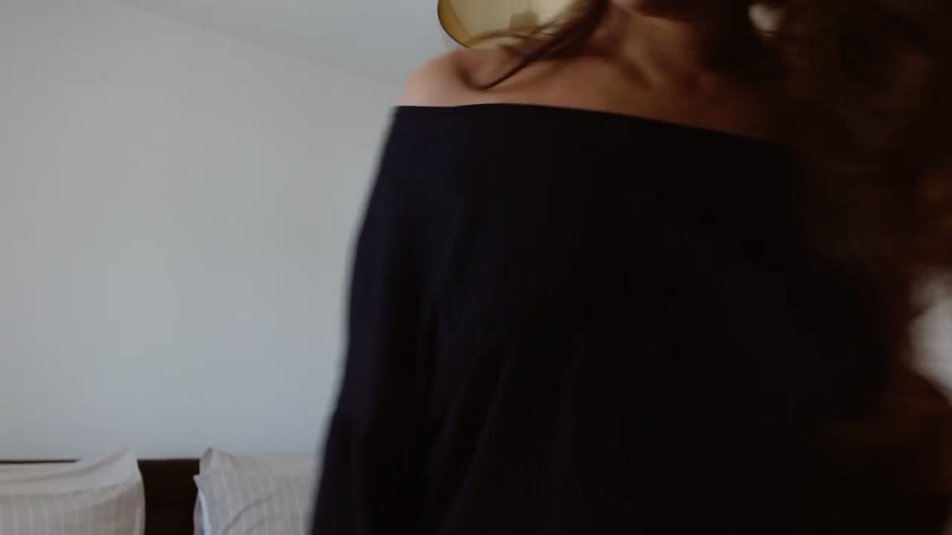 Gallery image thumbnail from DEAR_AMORE's myfreecams stream on, 07/01/2023, 13:05 image 3 of 20