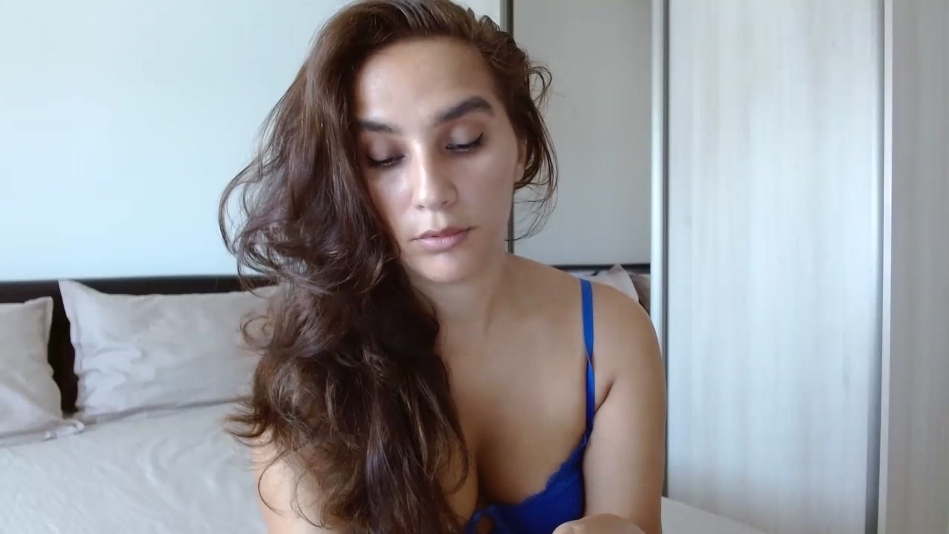 Gallery image thumbnail from DEAR_AMORE's myfreecams stream on, 07/15/2023, 11:37 image 1 of 20