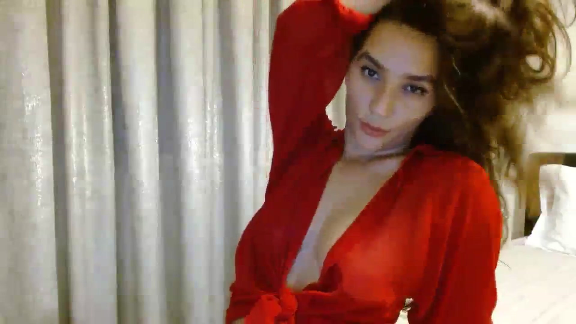 Gallery image thumbnail from DEAR_AMORE's myfreecams stream on, 08/18/2023, 21:22 image 19 of 20