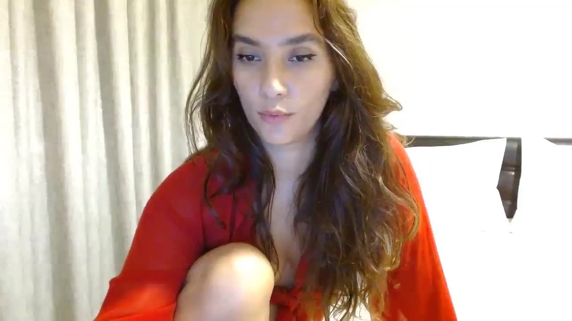 Gallery image thumbnail from DEAR_AMORE's myfreecams stream on, 08/18/2023, 21:22 image 17 of 20