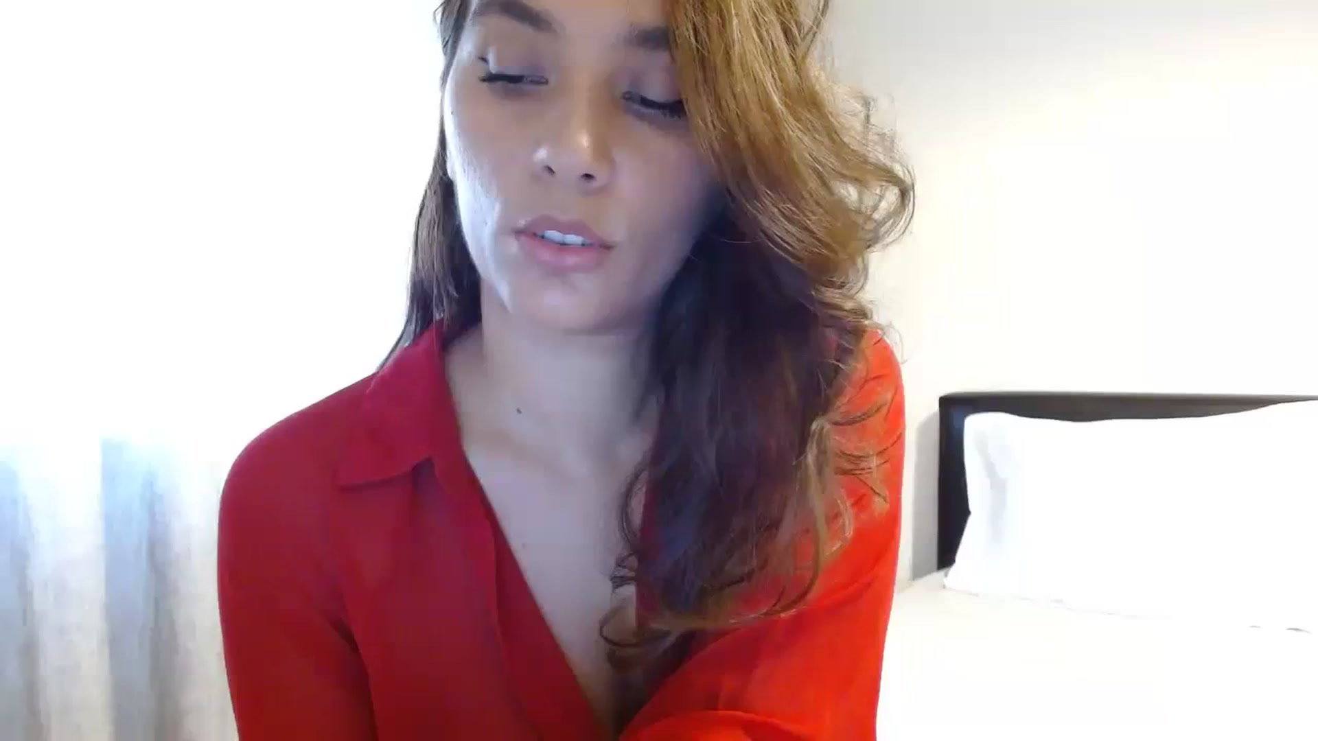 Gallery image thumbnail from DEAR_AMORE's myfreecams stream on, 08/18/2023, 21:22 image 1 of 20