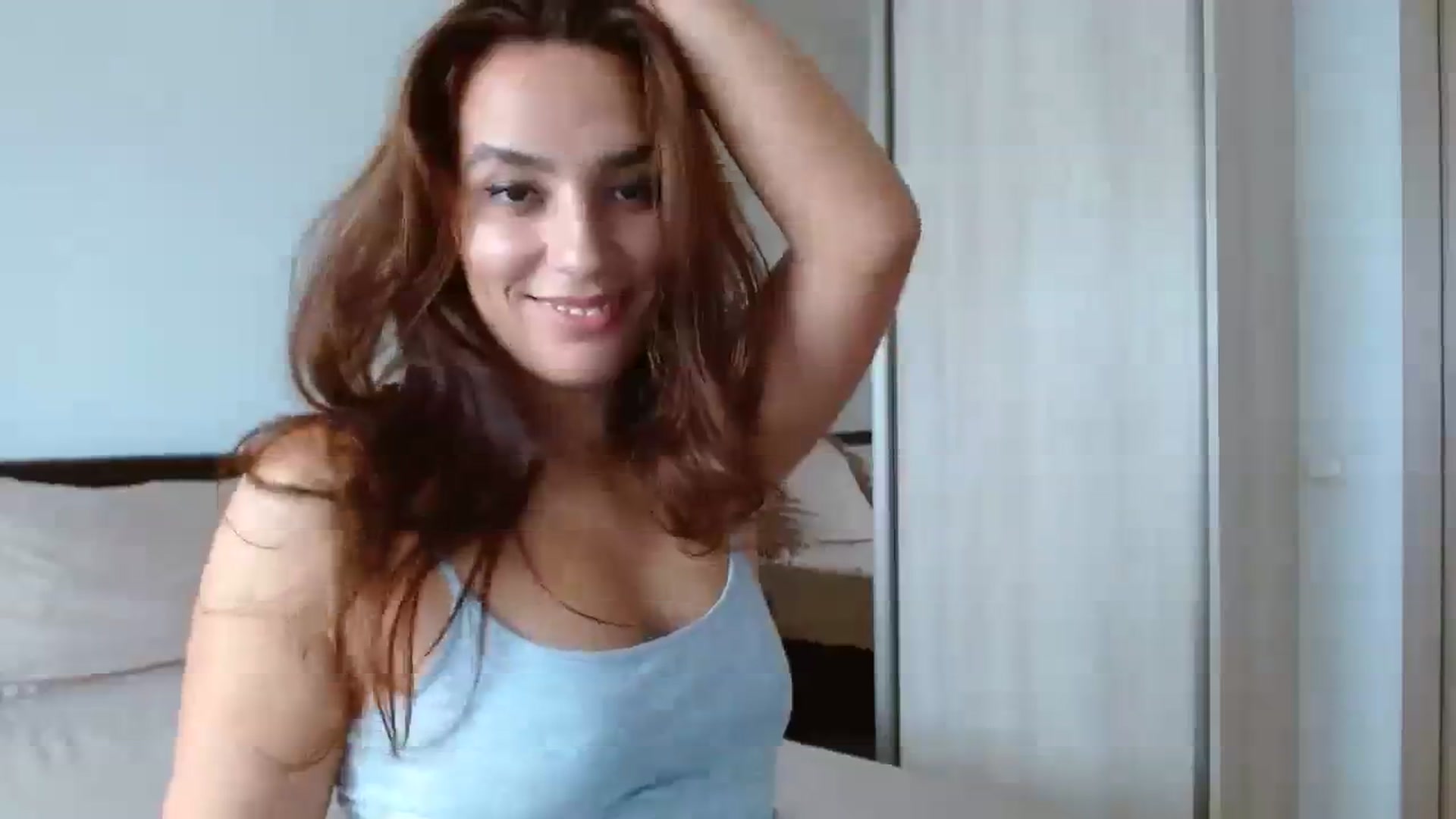 Gallery image thumbnail from DEAR_AMORE's myfreecams stream on, 09/17/2023, 14:31 image 4 of 20