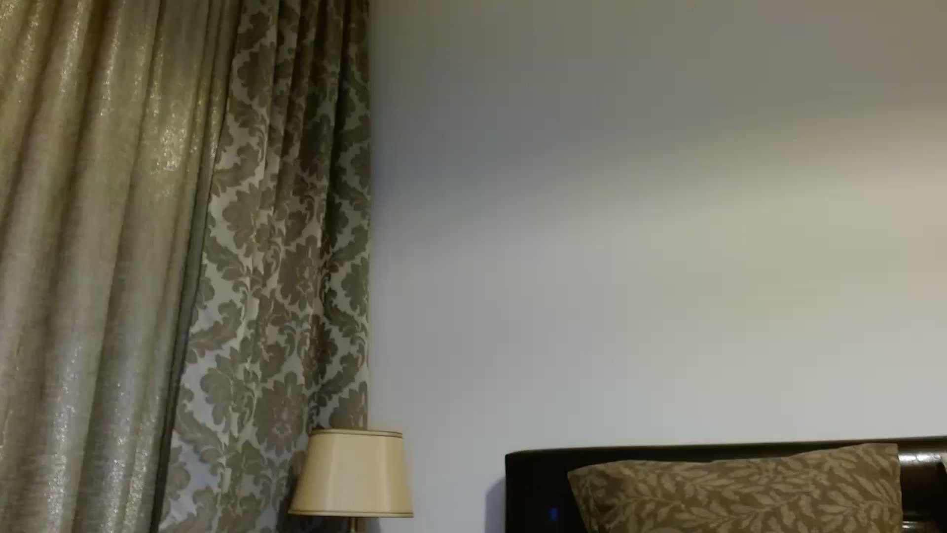 Gallery image thumbnail from DEAR_AMORE's myfreecams stream on, 10/08/2023, 02:35 image 3 of 20