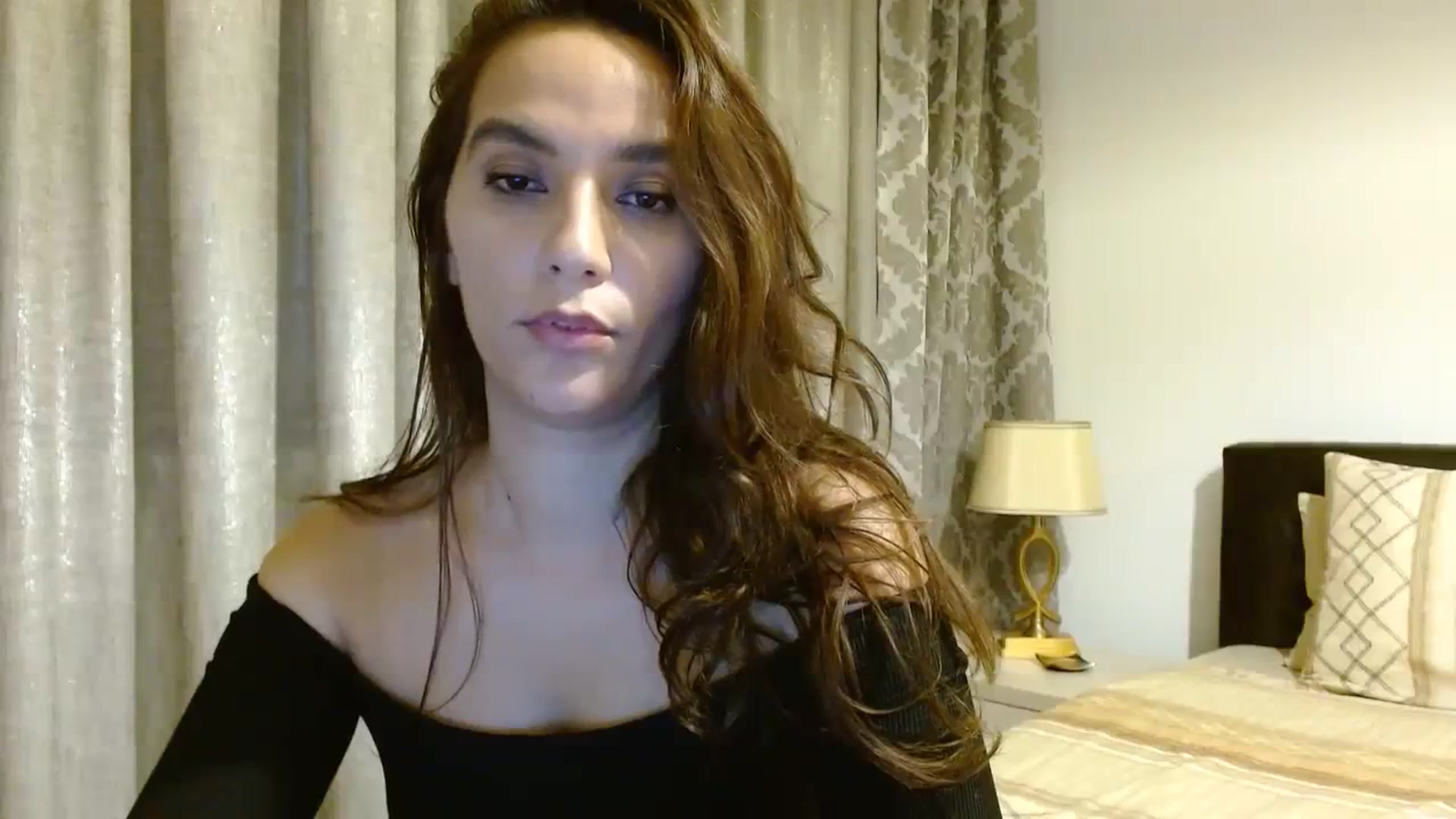 Gallery image thumbnail from DEAR_AMORE's myfreecams stream on, 11/03/2023, 24:50 image 2 of 20