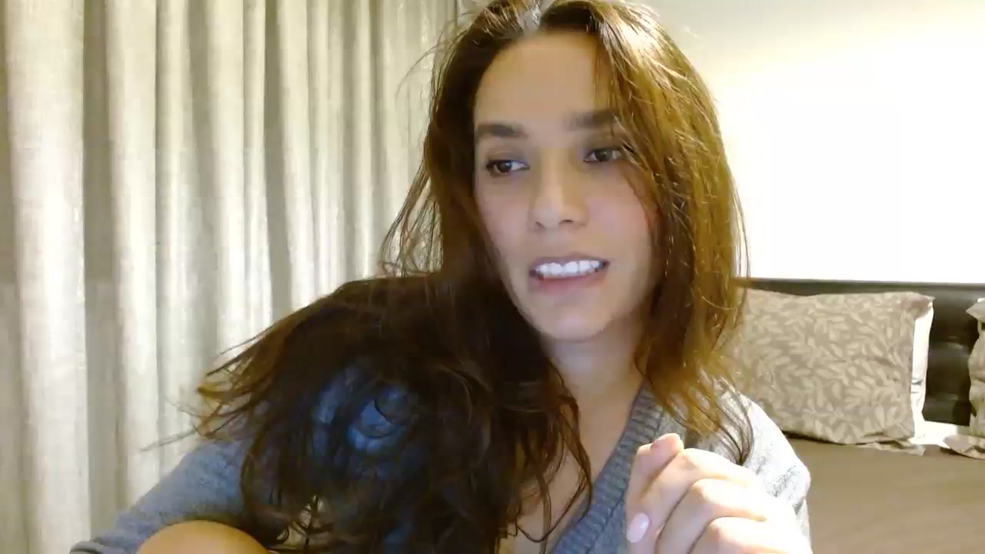 Gallery image thumbnail from DEAR_AMORE's myfreecams stream on, 11/21/2023, 22:00 image 20 of 20