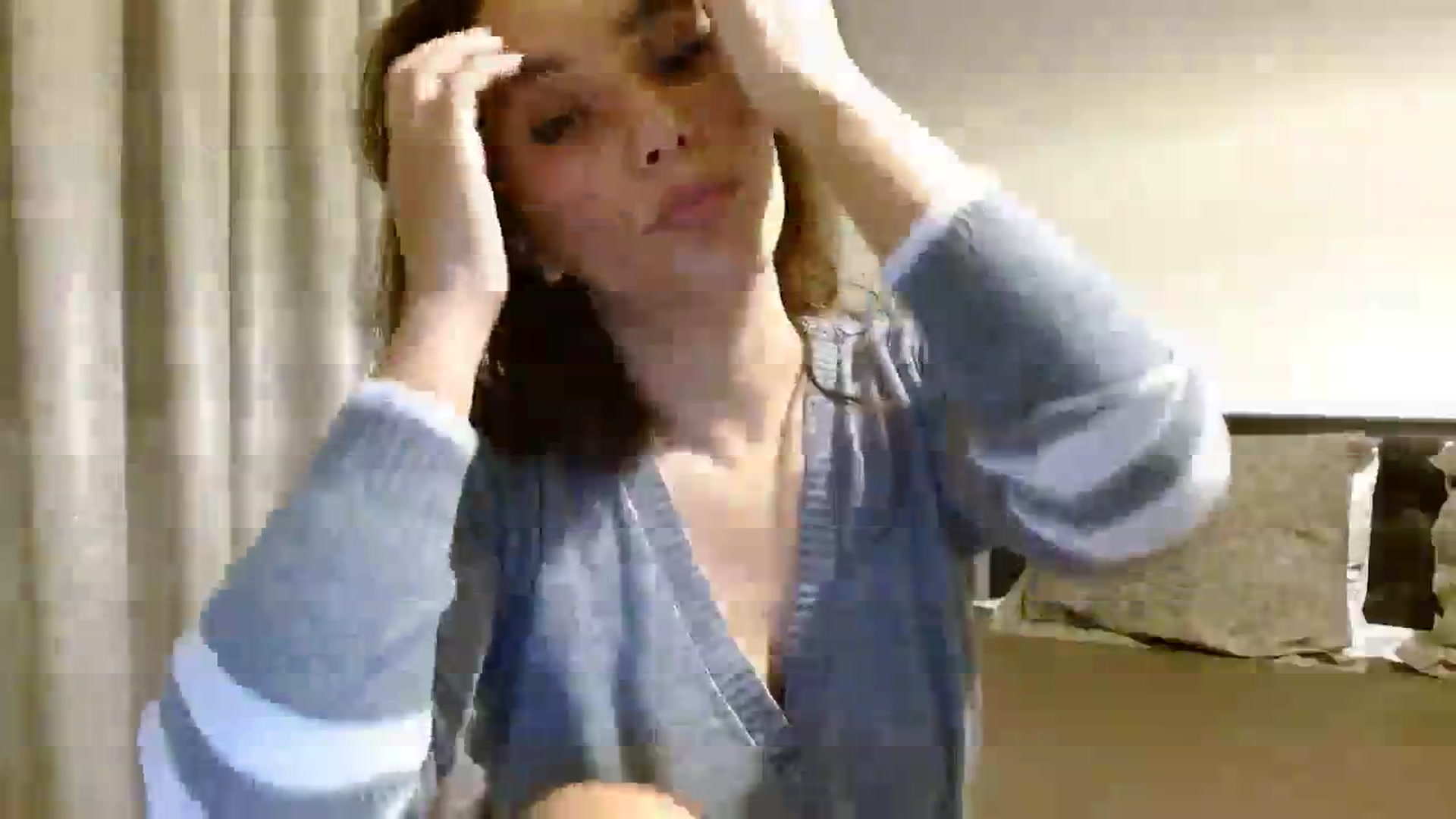 Gallery image thumbnail from DEAR_AMORE's myfreecams stream on, 11/21/2023, 22:00 image 19 of 20