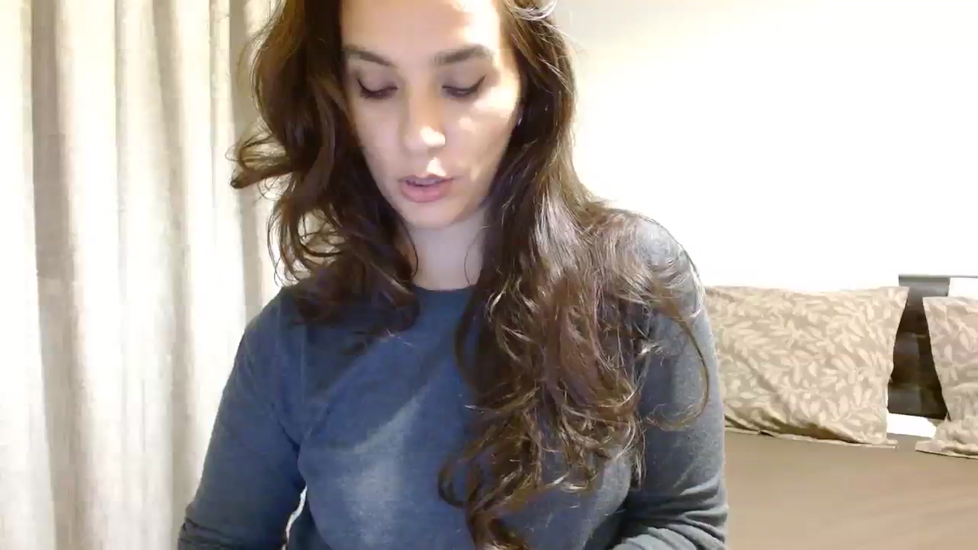 Gallery image thumbnail from DEAR_AMORE's myfreecams stream on, 11/24/2023, 24:19 image 10 of 20