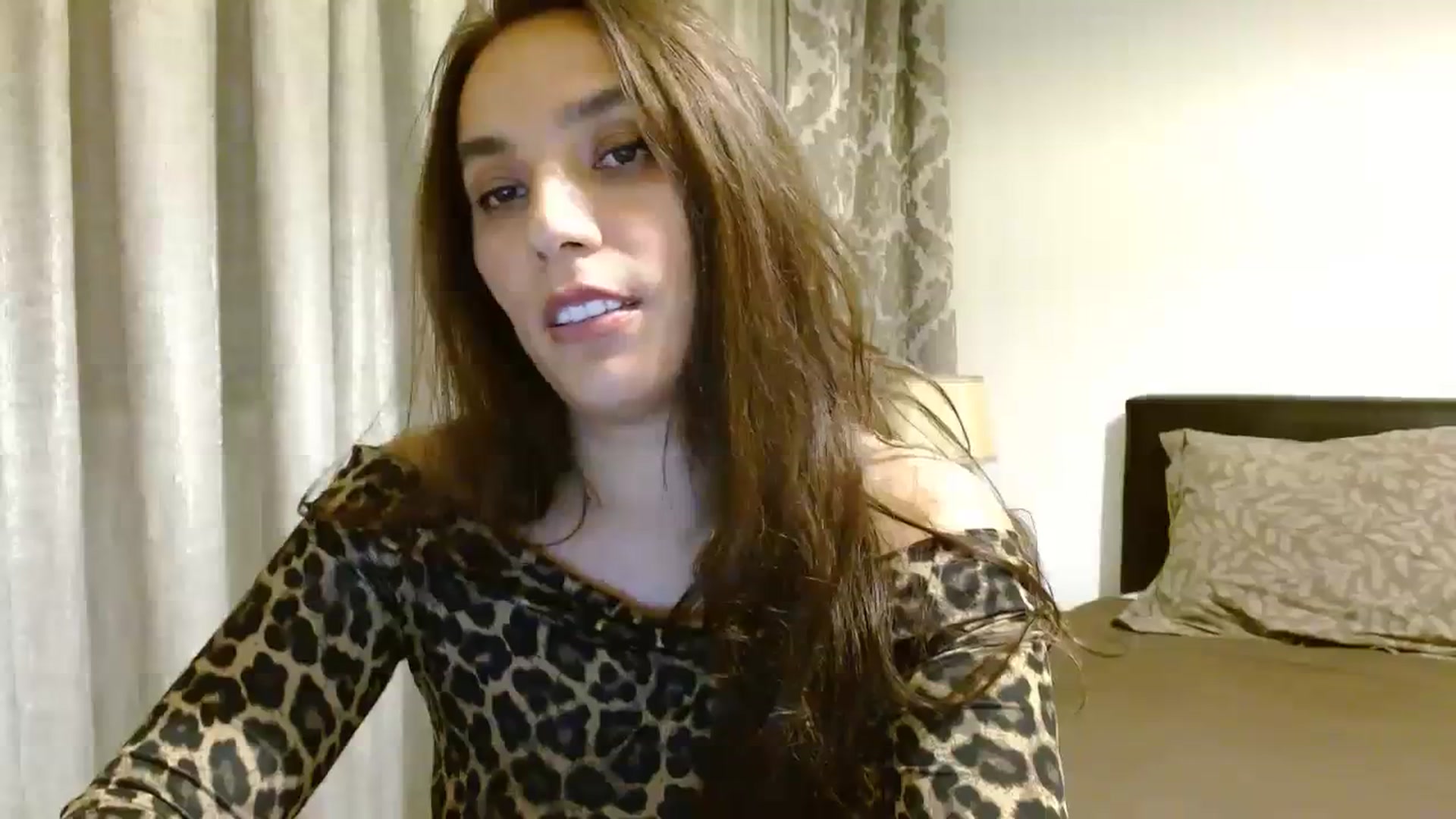 Gallery image thumbnail from DEAR_AMORE's myfreecams stream on, 11/27/2023, 24:00 image 19 of 20
