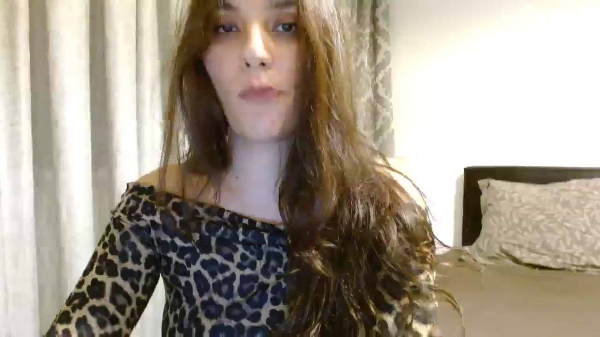 Gallery image thumbnail from DEAR_AMORE's myfreecams stream on, 11/27/2023, 24:00 image 4 of 20
