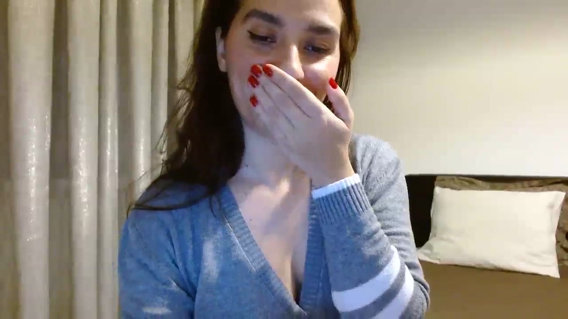Gallery image thumbnail from DEAR_AMORE's myfreecams stream on, 12/10/2023, 22:11 image 4 of 20