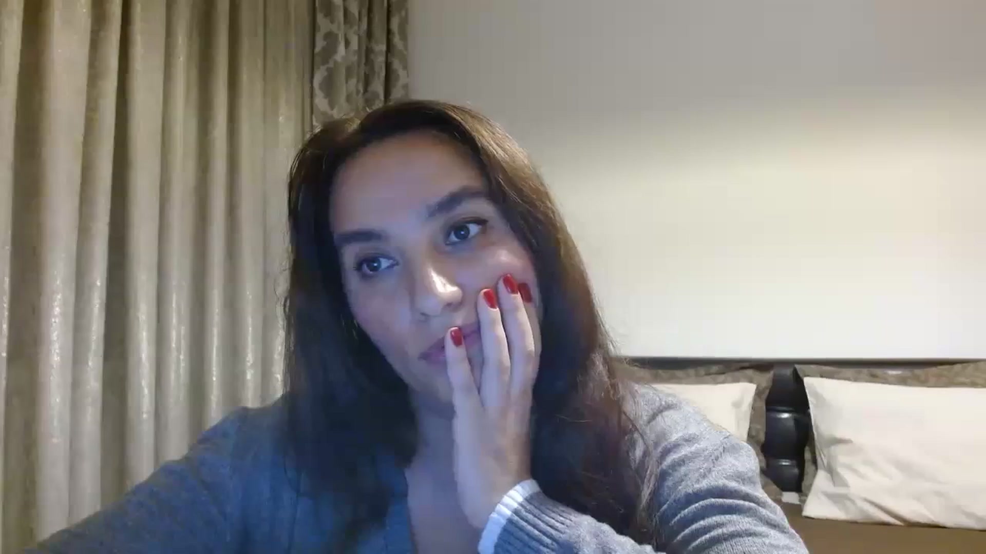 Gallery image thumbnail from DEAR_AMORE's myfreecams stream on, 12/11/2023, 03:00 image 11 of 20